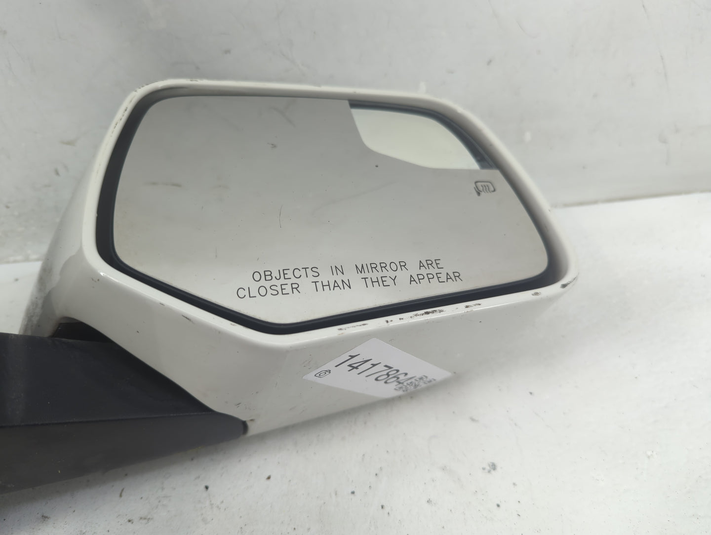 2010-2012 Ford Escape Passenger Side View Mirror - Right Door Mirror OEM Used - Oemusedautoparts1.com