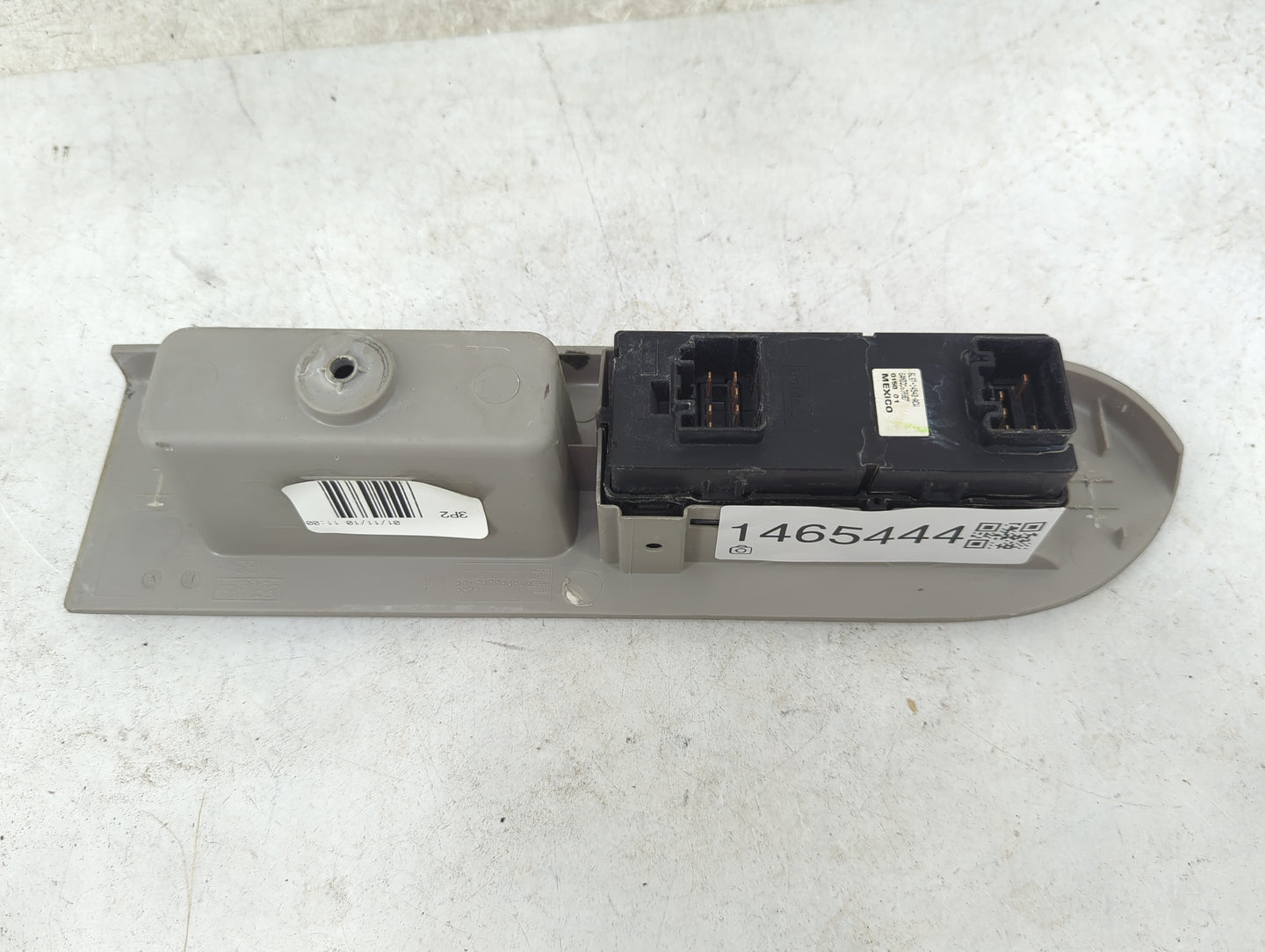 2008-2012 Ford Escape Master Power Window Switch Replacement Driver Side Left P/N:8L8T-14540-ACW Fits OEM Used Auto Parts - 