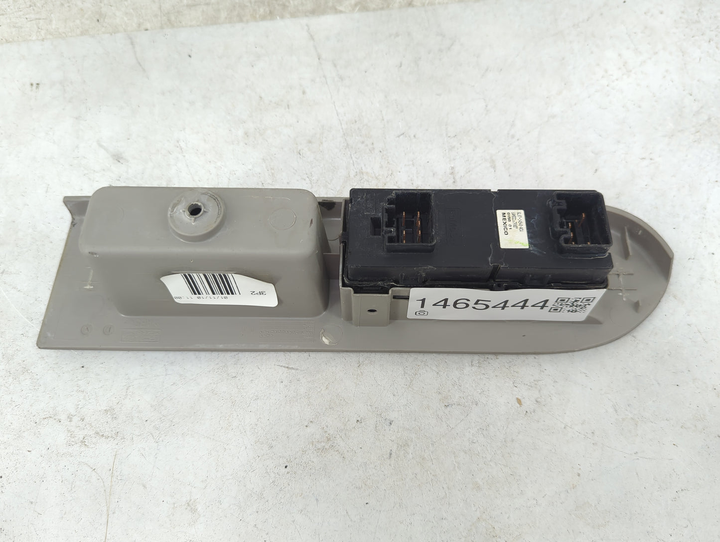 2008-2012 Ford Escape Master Power Window Switch Replacement Driver Side Left P/N:8L8T-14540-ACW Fits OEM Used Auto Parts - 