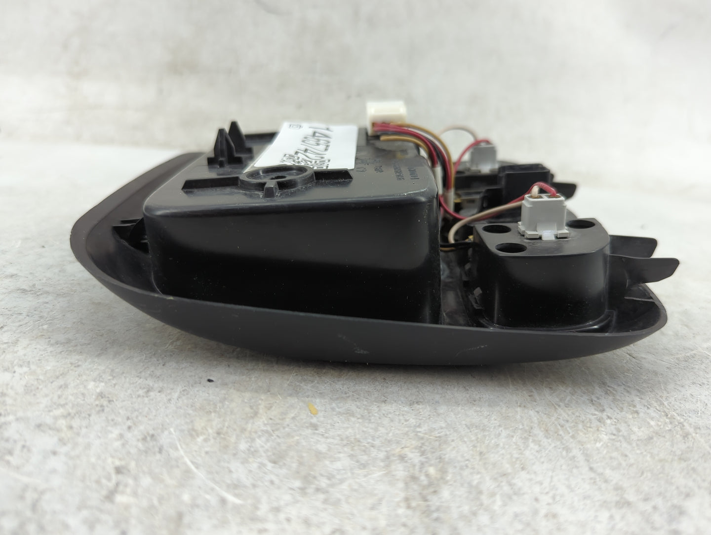 2010 Ford Escape Overhead Roof Console 1465742 - Oemusedautoparts1.com