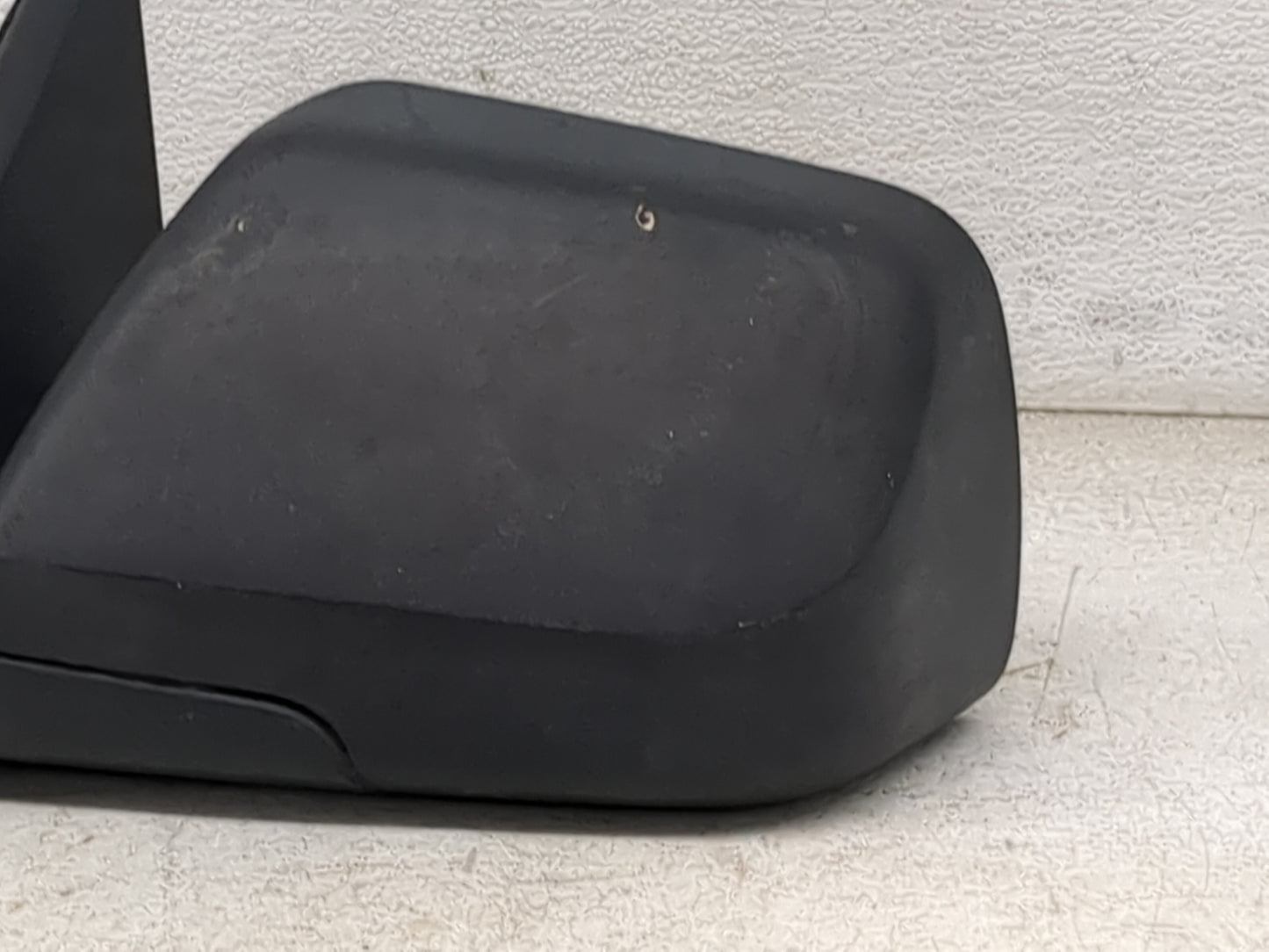 2010 Ford Escape Driver Side View Mirror - Left Door Mirror OEM Used - Oemusedautoparts1.com
