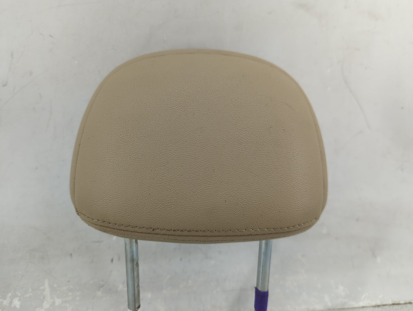 2009-2012 Ford Escape Headrest Head Rest Front Driver Seat Beige 1466892 - Oemusedautoparts1.com