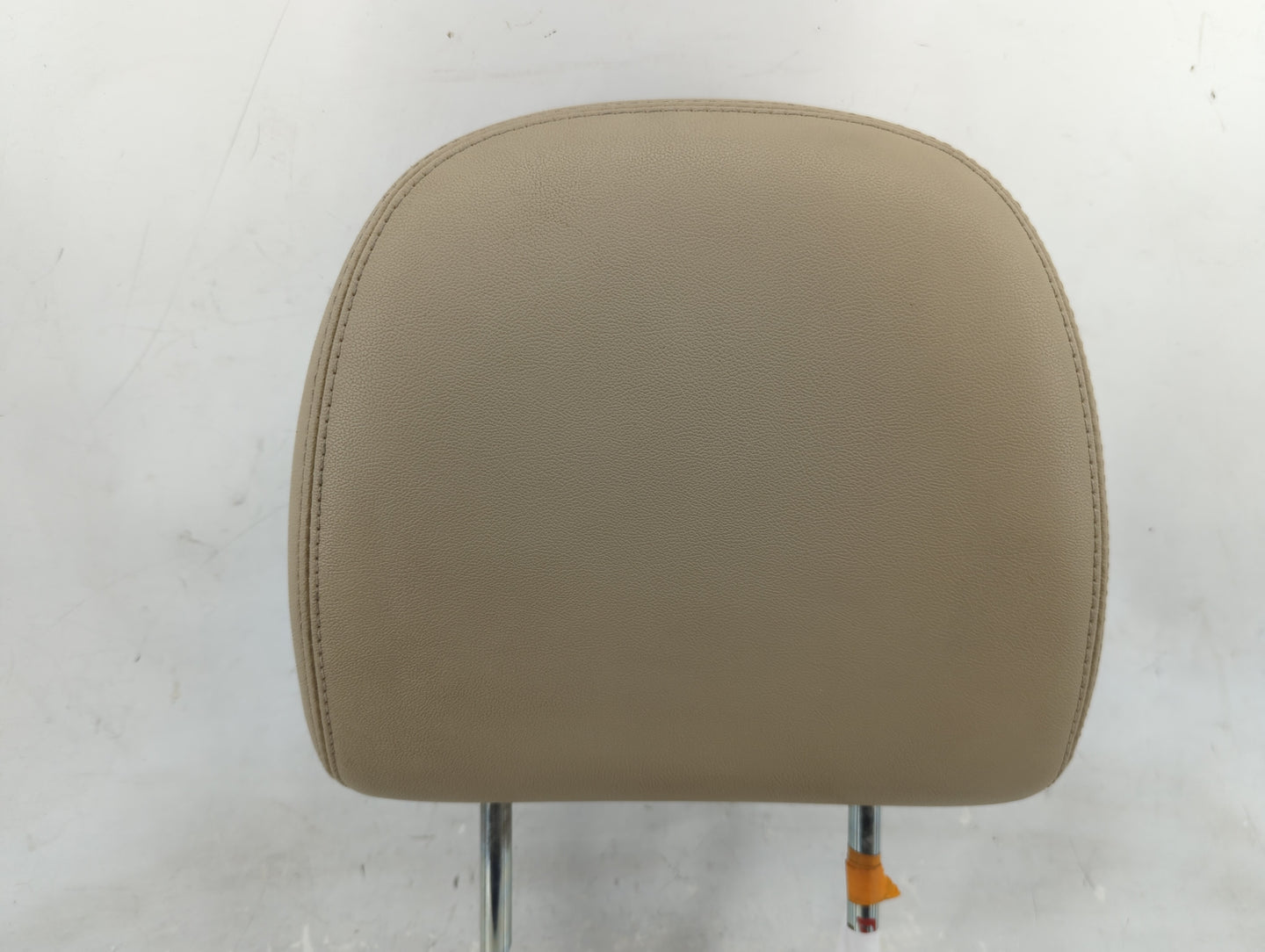 2009-2012 Ford Escape Headrest Head Rest Front Driver Seat Beige 1466894 - Oemusedautoparts1.com