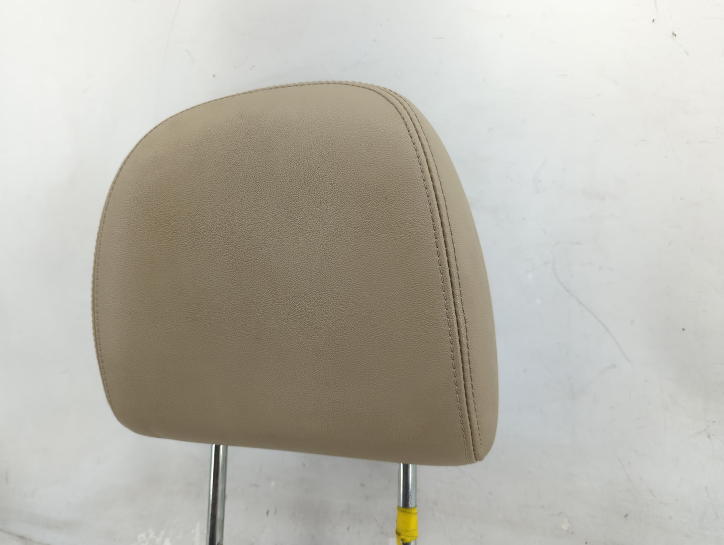 2009-2012 Ford Escape Headrest Head Rest Front Driver Seat Beige 1466917 - Oemusedautoparts1.com