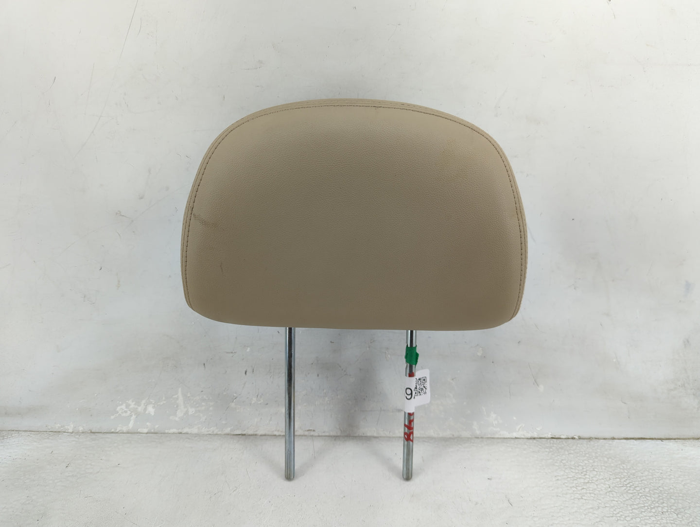 2009-2012 Ford Escape Headrest Head Rest Front Driver Seat Beige 1466922 - Oemusedautoparts1.com