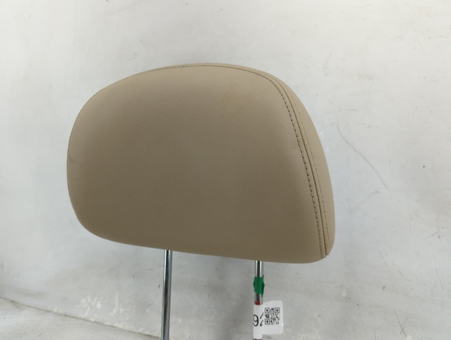 2009-2012 Ford Escape Headrest Head Rest Front Driver Seat Beige 1466922 - Oemusedautoparts1.com