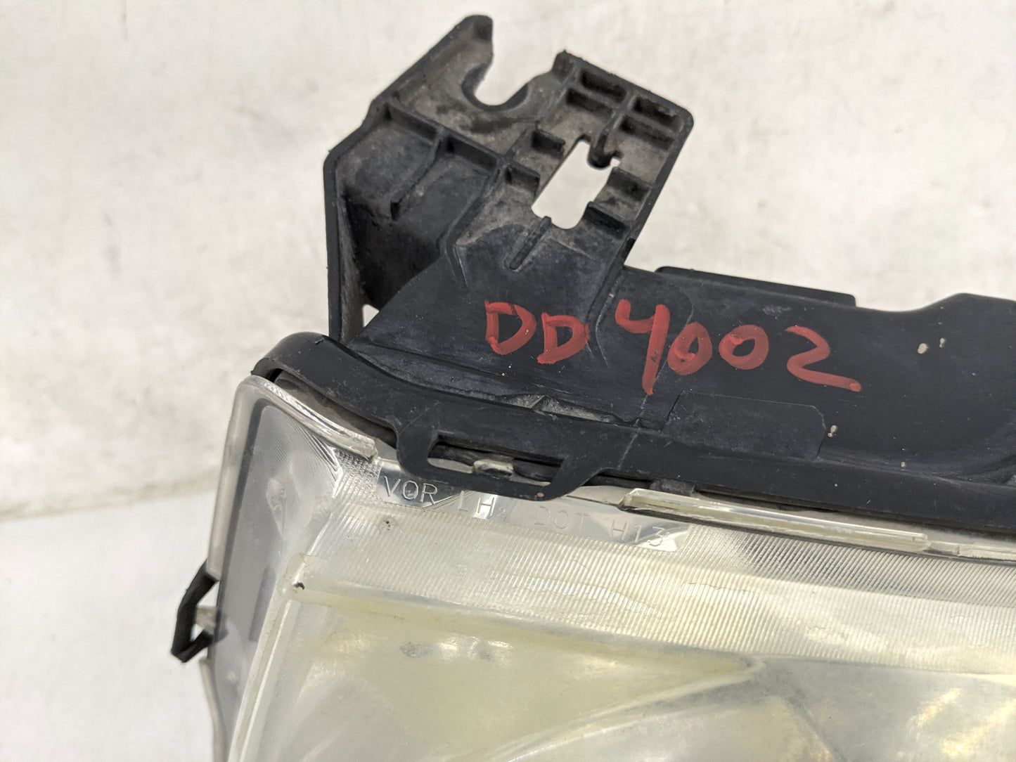 2008-2012 Ford Escape Driver Left Oem Head Light Headlight Lamp 1467035 - Oemusedautoparts1.com