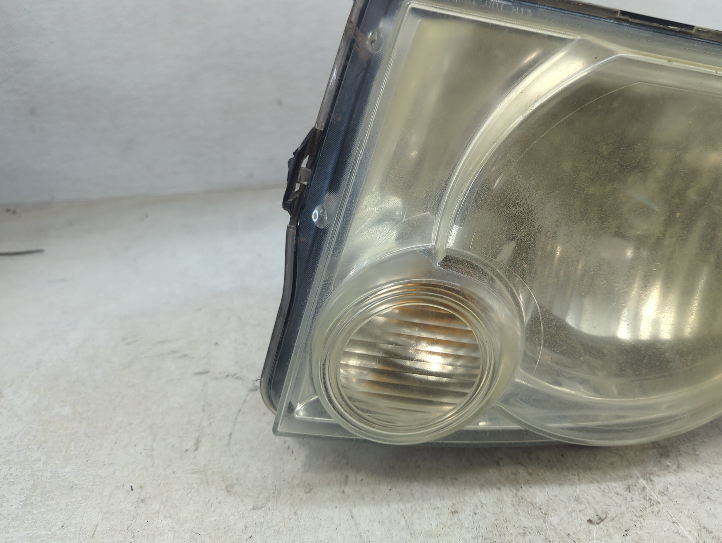 2008-2012 Ford Escape Driver Left Oem Head Light Headlight Lamp 1467109 - Oemusedautoparts1.com