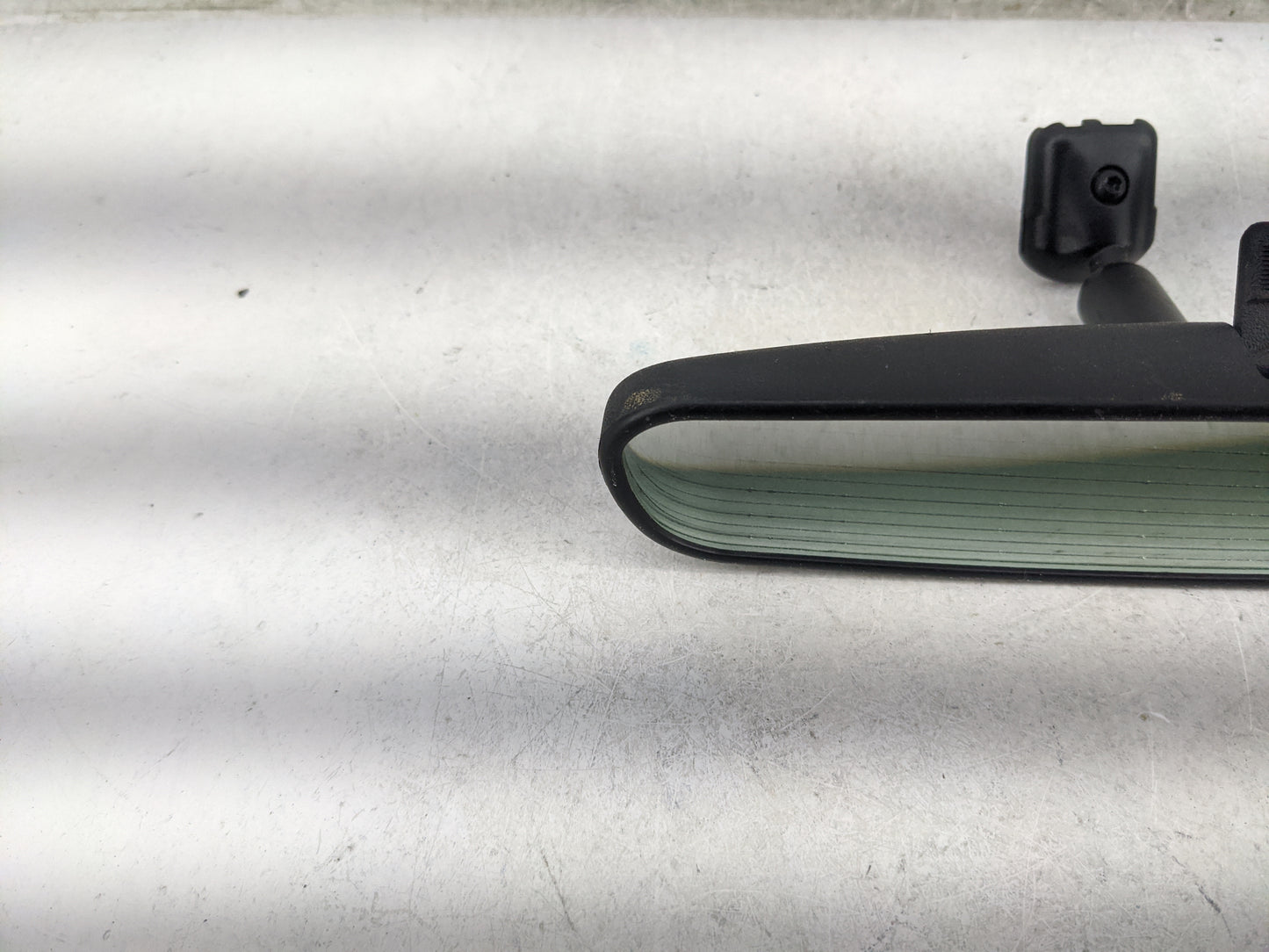 2009-2010 Ford Escape PCM Engine Control Computer ECU ECM PCU OEM P/N:E8011681 031681 Fits Fits 2009 2010 OEM Used Auto Part