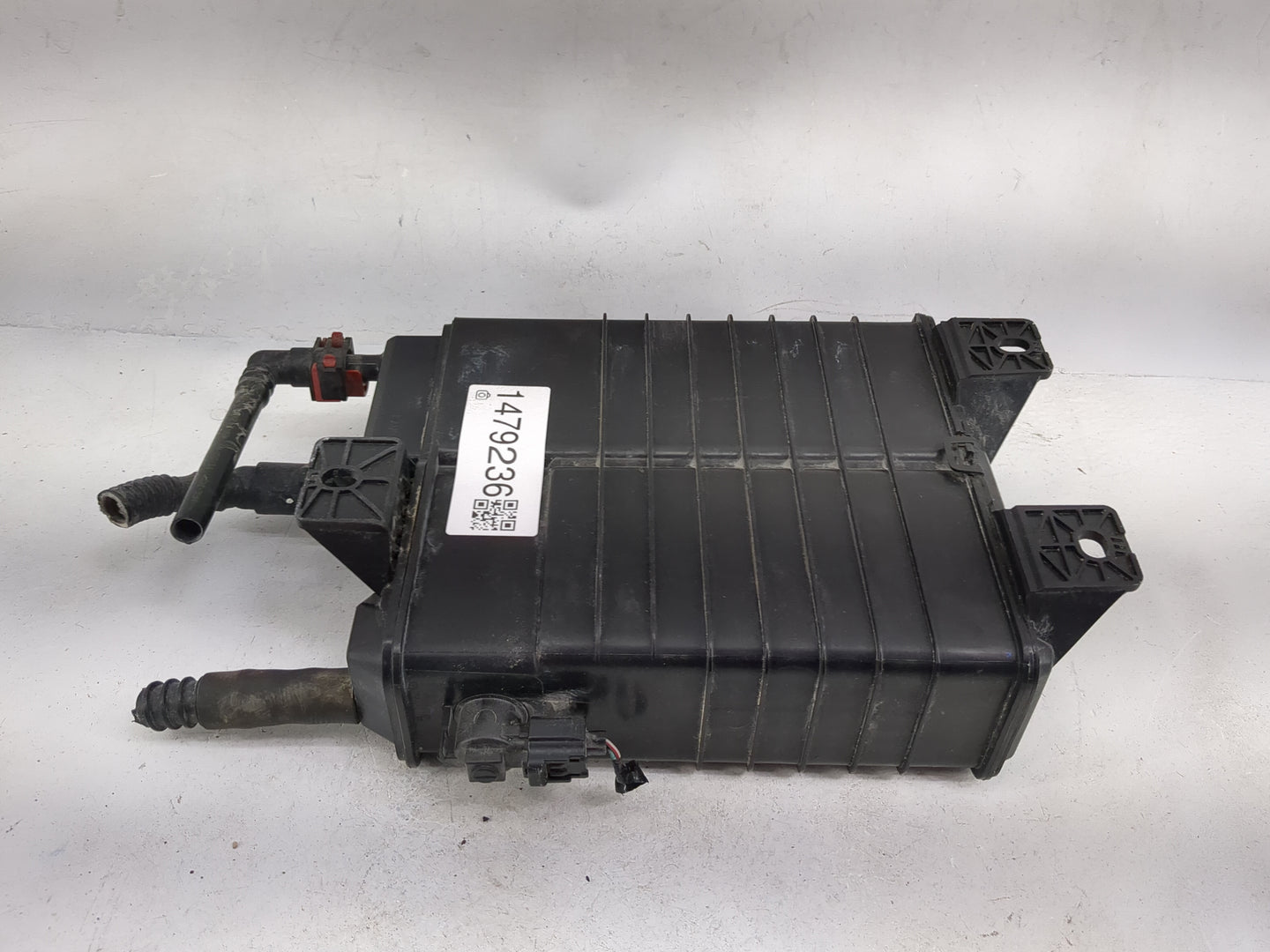 2010 Ford Escape Fuel Vapor Charcoal Canister - Oemusedautoparts1.com