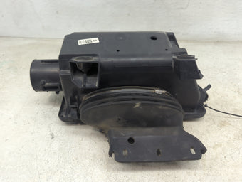 compare product 2010-2012 Ford Escape Air Cleaner Intake-duct Hose Tube 1481212