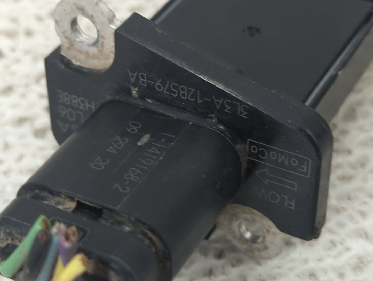 2005-2012 Ford Escape Mass Air Flow Meter Maf 1487572 - Oemusedautoparts1.com