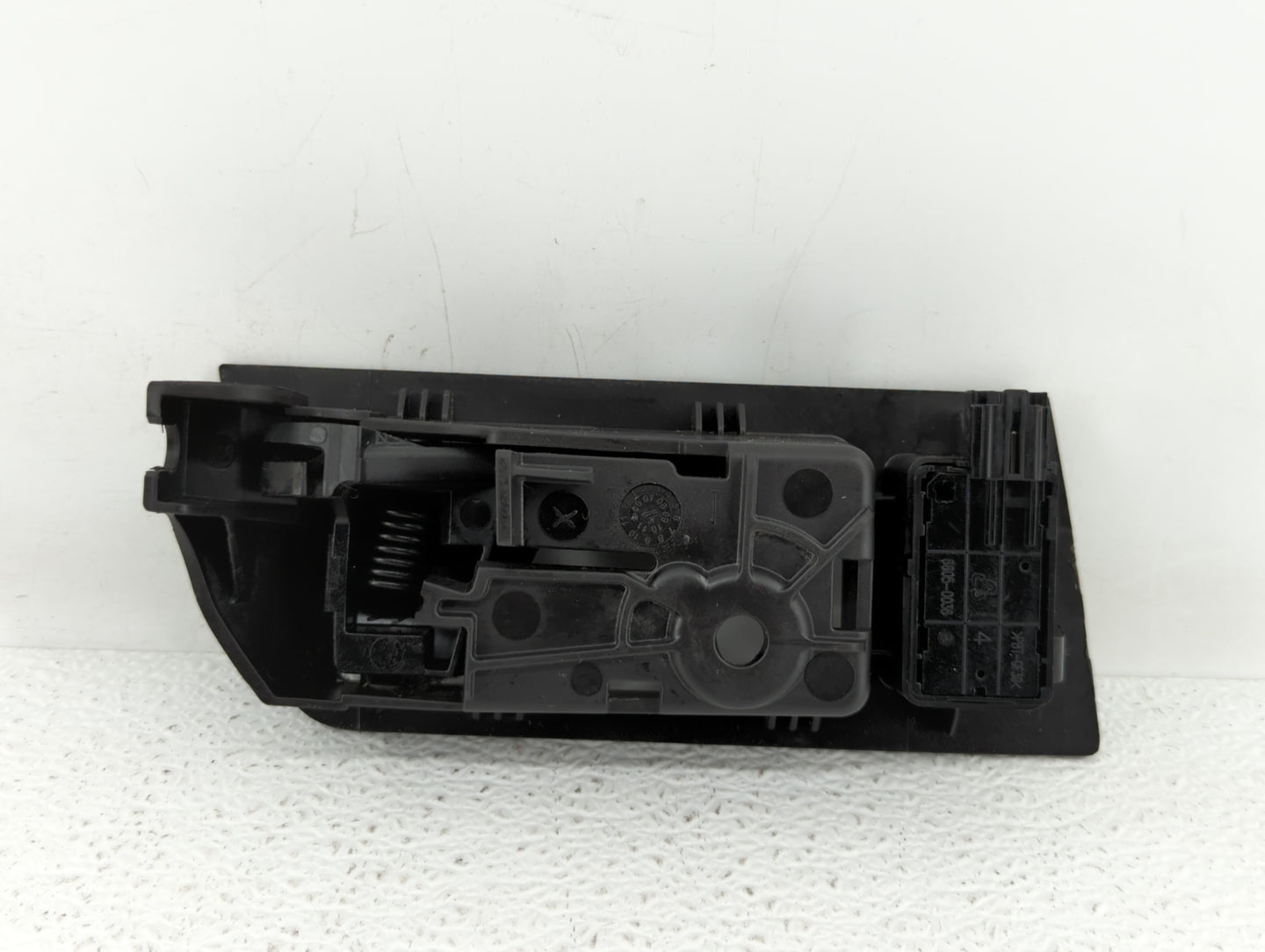 2010 Ford Escape Driver Front Left Door Handle Exterior Assembly - Oemusedautoparts1.com