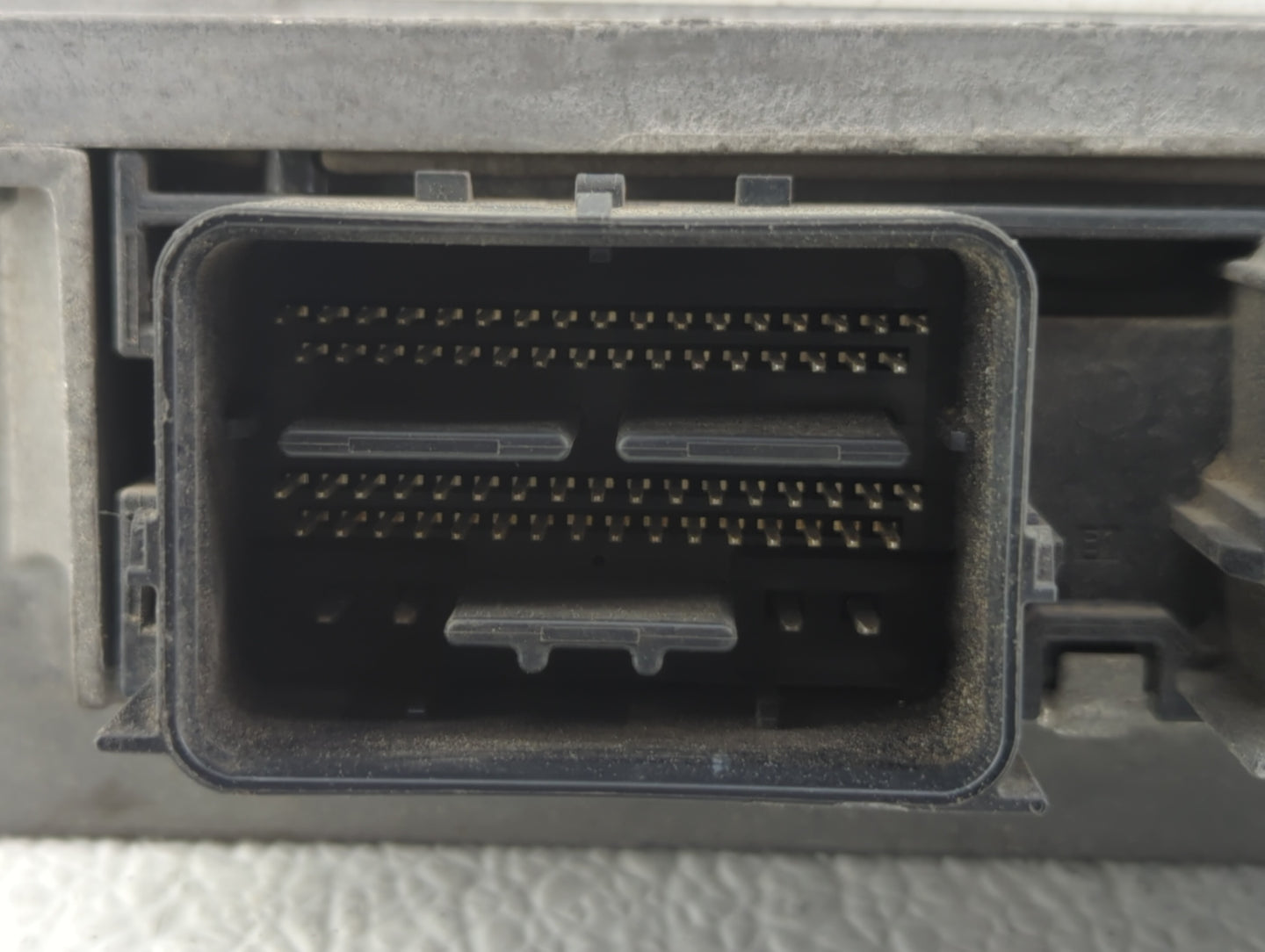2010 Ford Escape PCM Engine Control Computer ECU ECM PCU OEM P/N:AM6A-12B684-DA AM6A-12A650-DG Fits OEM Used Auto Parts - Oe