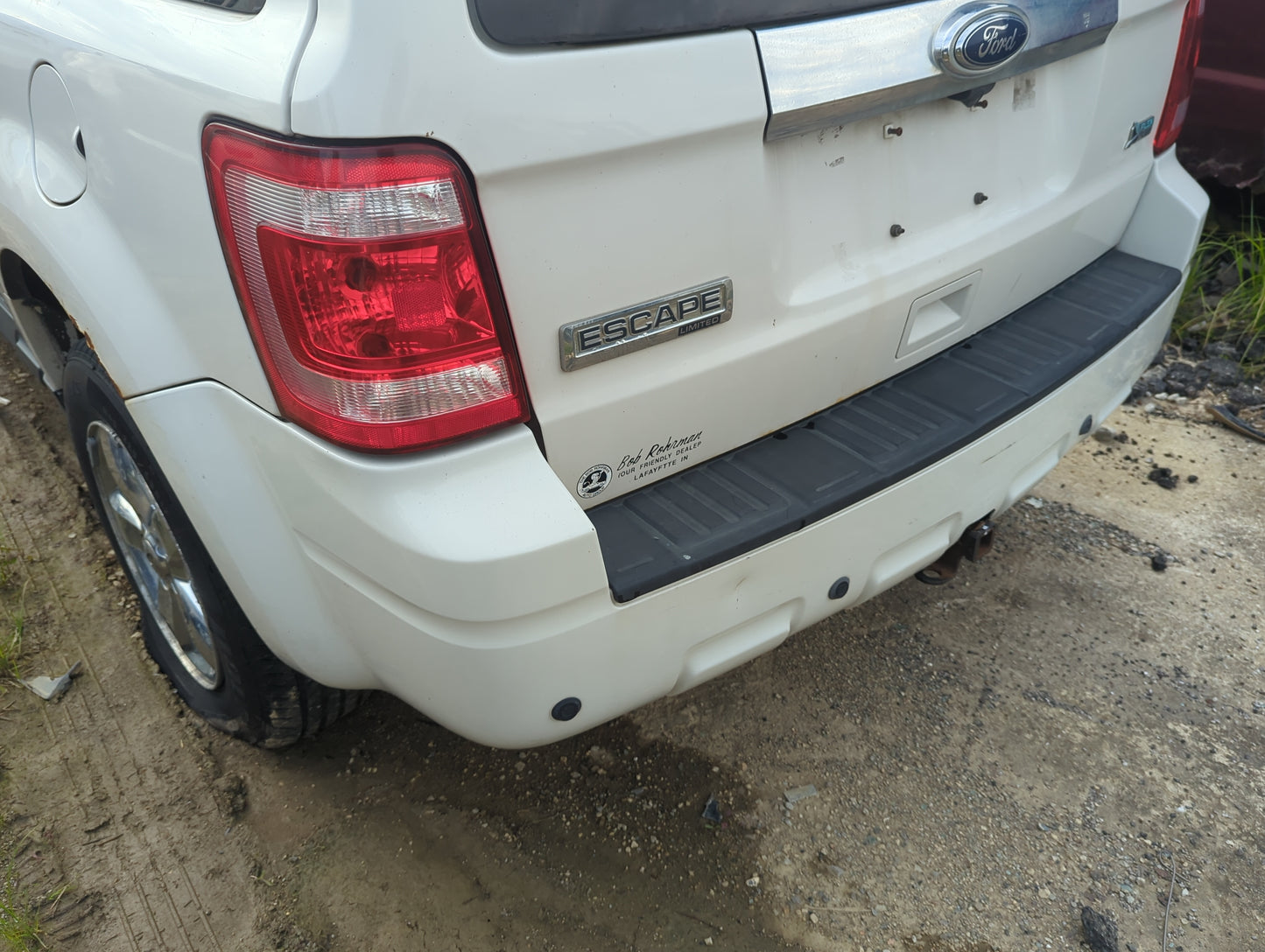 2008-2012 Ford Escape Rear Bumper Assembly Oem - Oemusedautoparts1.com