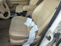2009-2012 Ford Escape Driver Front Seat Oem 5022121 - Oemusedautoparts1.com