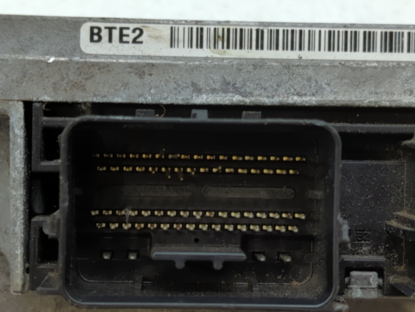 Ford Escape Chassis Control Module Ccm Bcm Body Control - Oemusedautoparts1.com