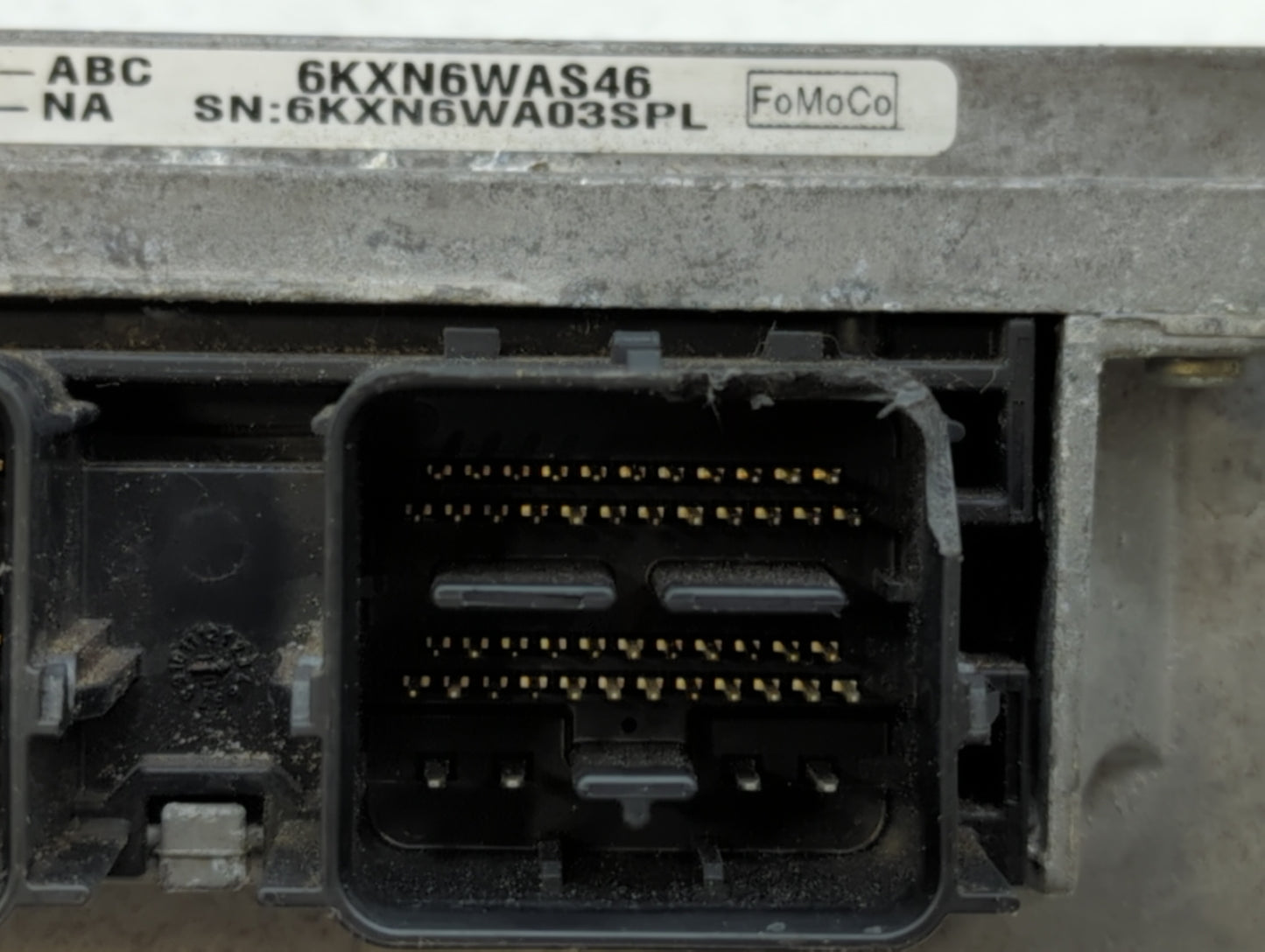 Ford Escape Chassis Control Module Ccm Bcm Body Control - Oemusedautoparts1.com