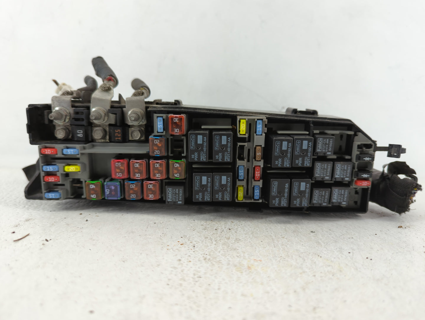 2010 Ford Escape Fusebox Fuse Box Panel Relay Module P/N:8L8T-14A003-AE 9L8T-14A003-BB Fits OEM Used Auto Parts - Oemusedaut