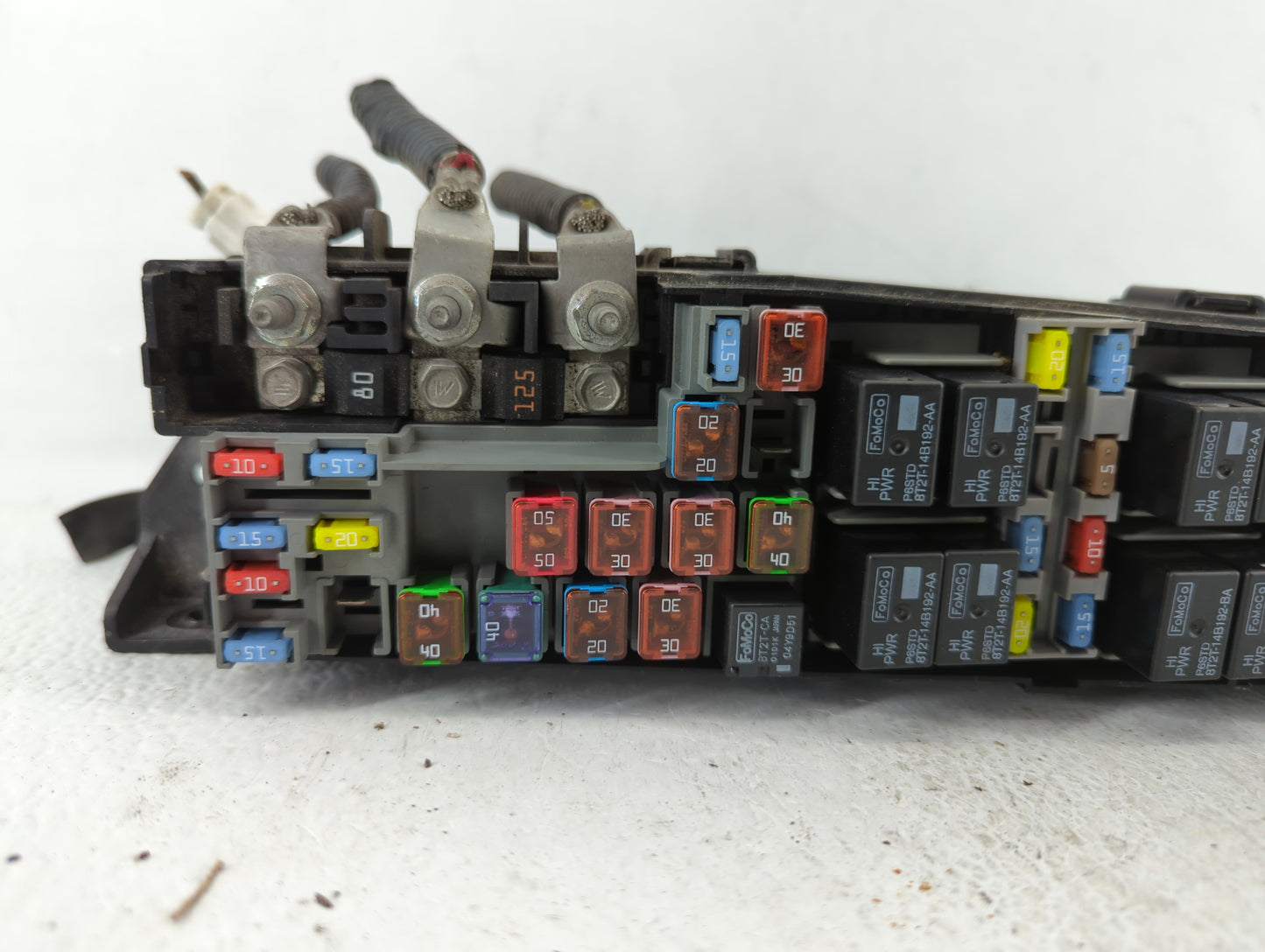 2010 Ford Escape Fusebox Fuse Box Panel Relay Module P/N:8L8T-14A003-AE 9L8T-14A003-BB Fits OEM Used Auto Parts - Oemusedaut