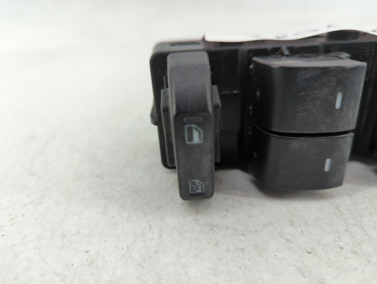 2008-2012 Ford Escape Master Power Window Switch Replacement Driver Side Left P/N:8L8T-14540-ACW Fits OEM Used Auto Parts - 
