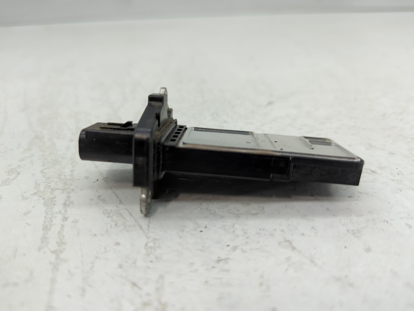 2005-2012 Ford Escape Mass Air Flow Meter Maf - Oemusedautoparts1.com