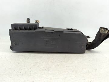 2010 Ford Escape Fusebox Fuse Box Panel Relay Module P/N:9L8T-14A003-BB Fits OEM Used Auto Parts - Oemusedautoparts1.com