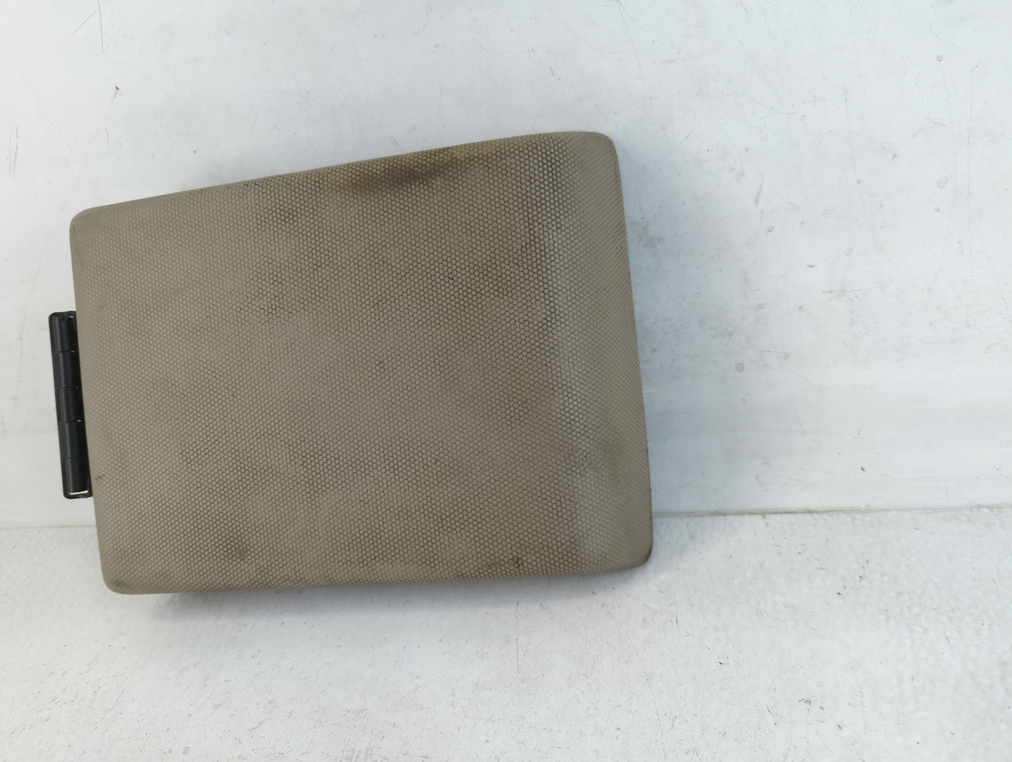 2010 Ford Escape Center Console Armrest Cover Lid Fits OEM Used Auto Parts - Oemusedautoparts1.com