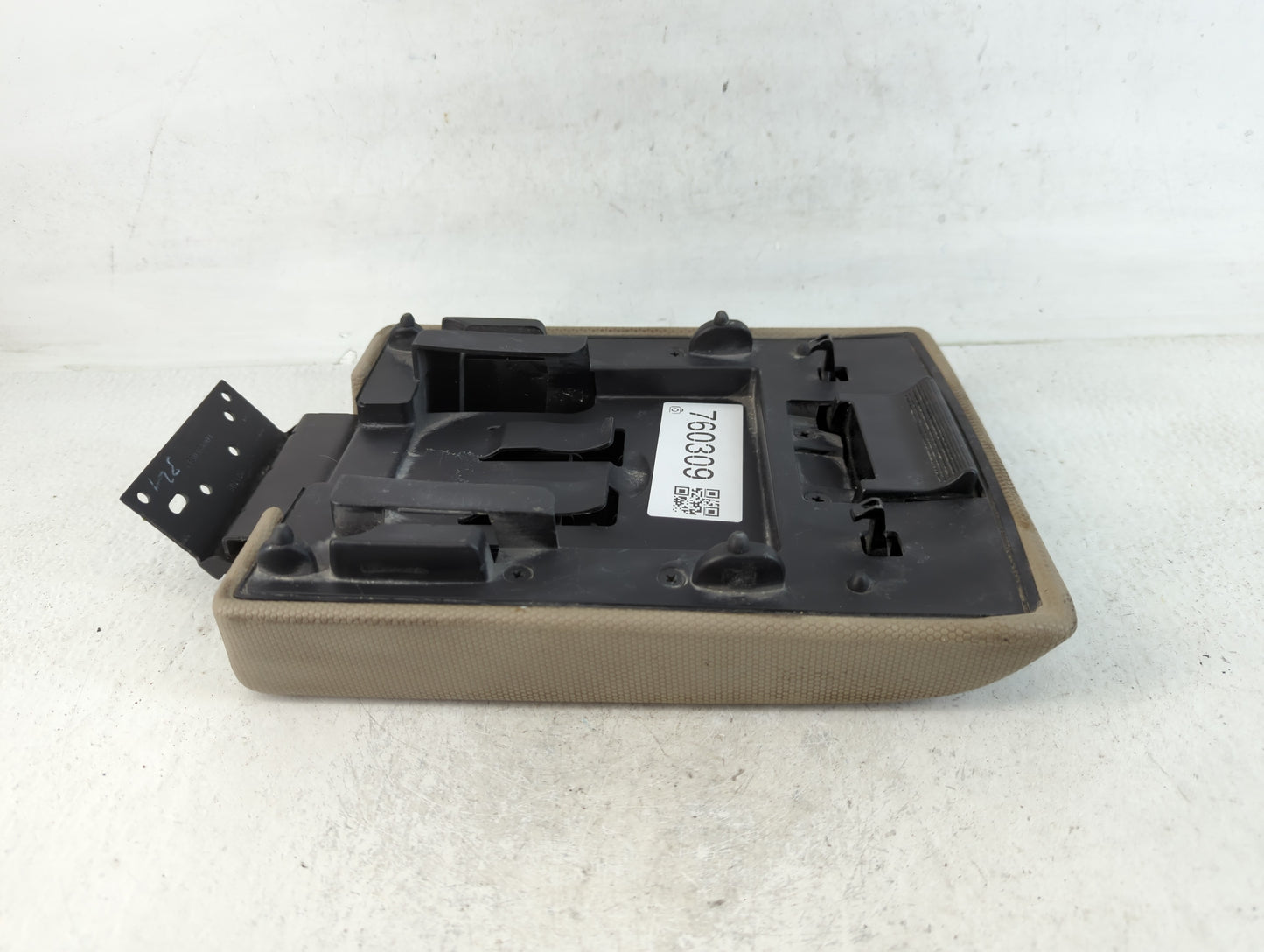 2010 Ford Escape Center Console Armrest Cover Lid Fits OEM Used Auto Parts - Oemusedautoparts1.com