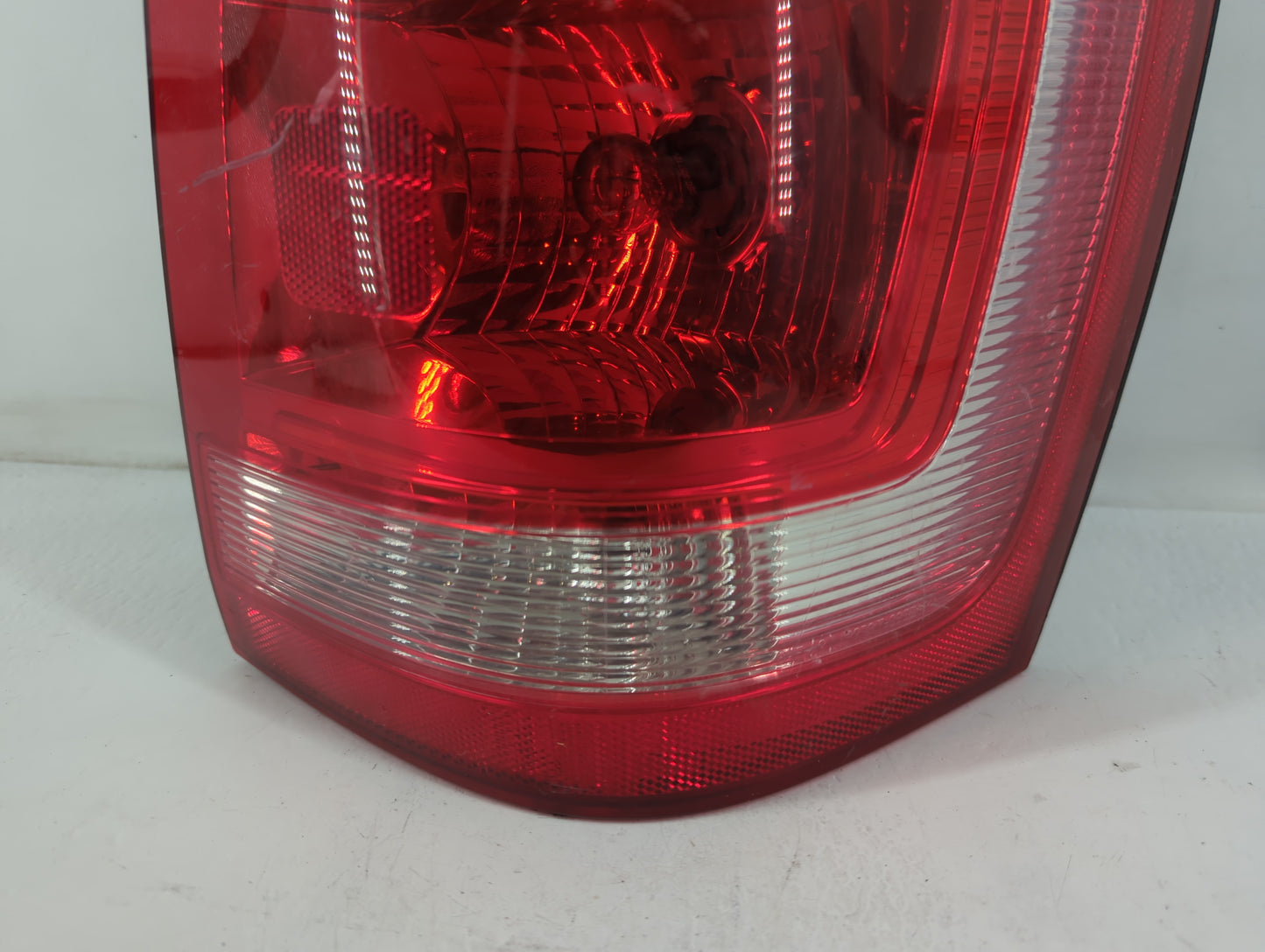 2008-2012 Ford Escape Tail Light Assembly Driver Left OEM P/N:8L84-13B505-A Fits Fits 2008 2009 2010 2011 2012 OEM Used Auto