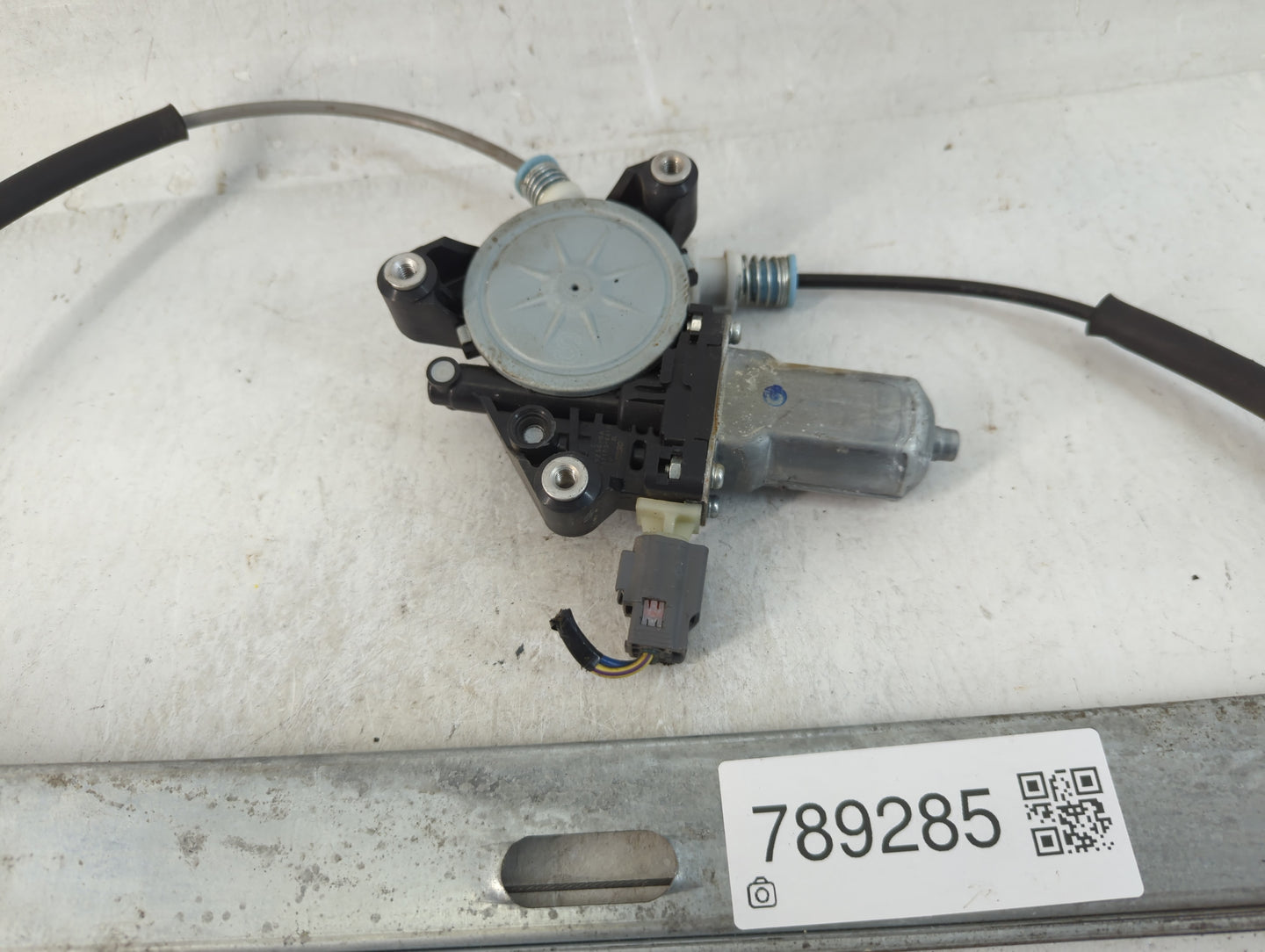 2008-2012 Ford Escape Driver Left Front Window Regulator 789285 - Oemusedautoparts1.com