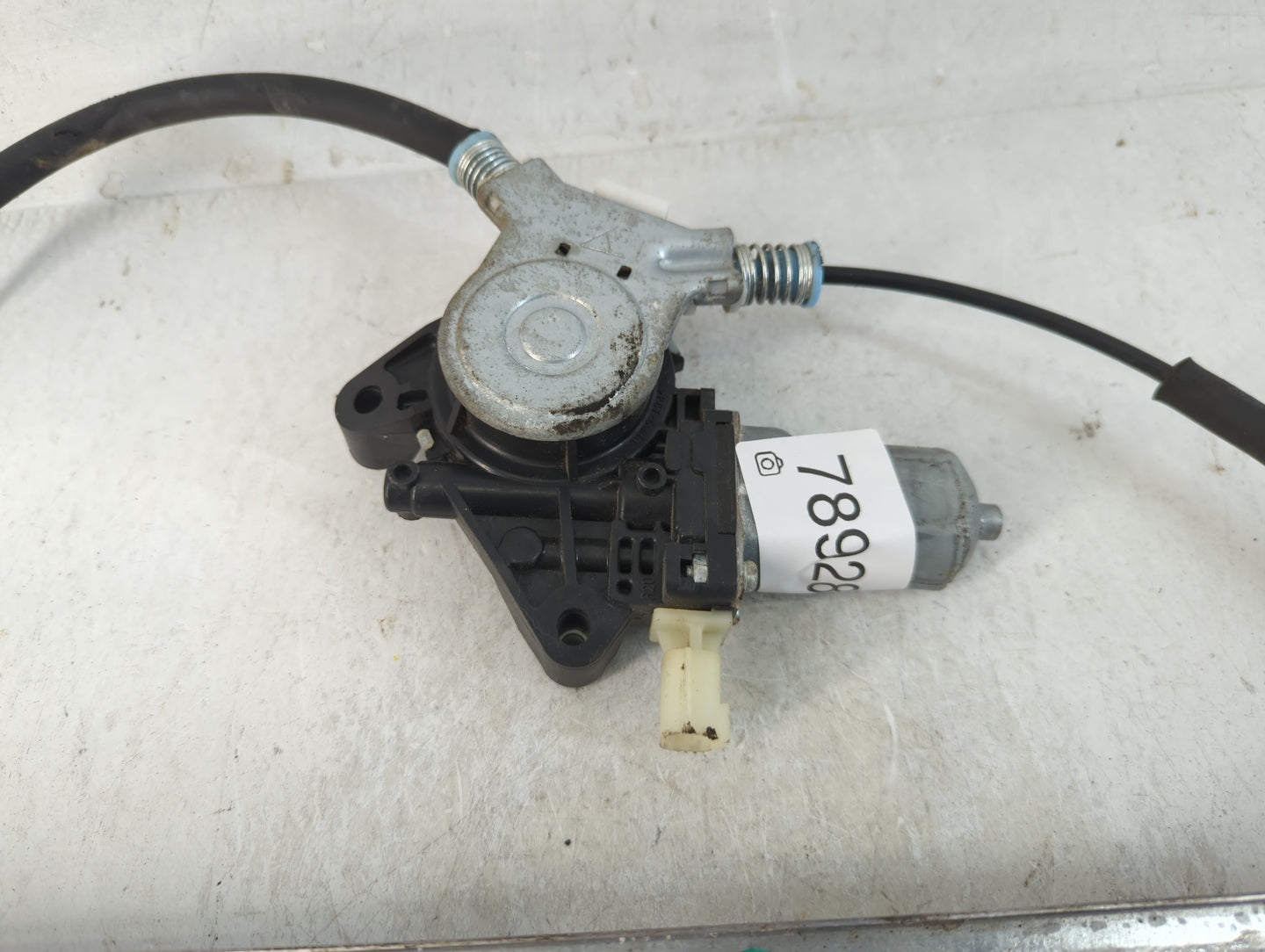 2008-2012 Ford Escape Used Window Regulator Passenger Front 789288 - Oemusedautoparts1.com