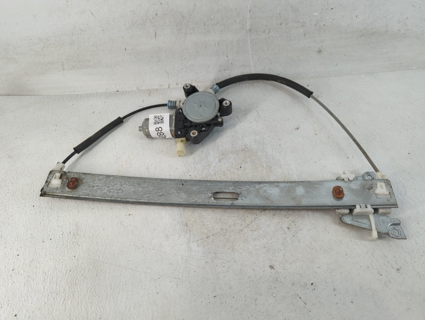 2008-2012 Ford Escape Used Window Regulator Passenger Front 789288 - Oemusedautoparts1.com