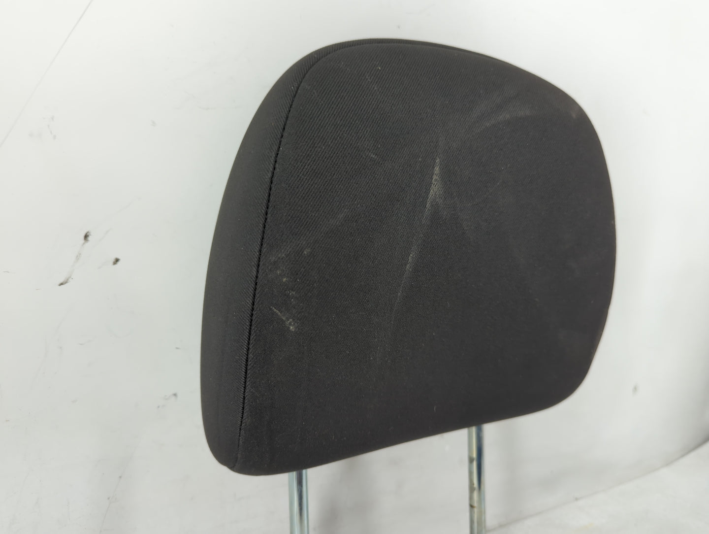 2009-2012 Ford Escape Headrest Head Rest Front Driver Passenger Seat Fits Fits 2009 2010 2011 2012 OEM Used Auto Parts - Oem