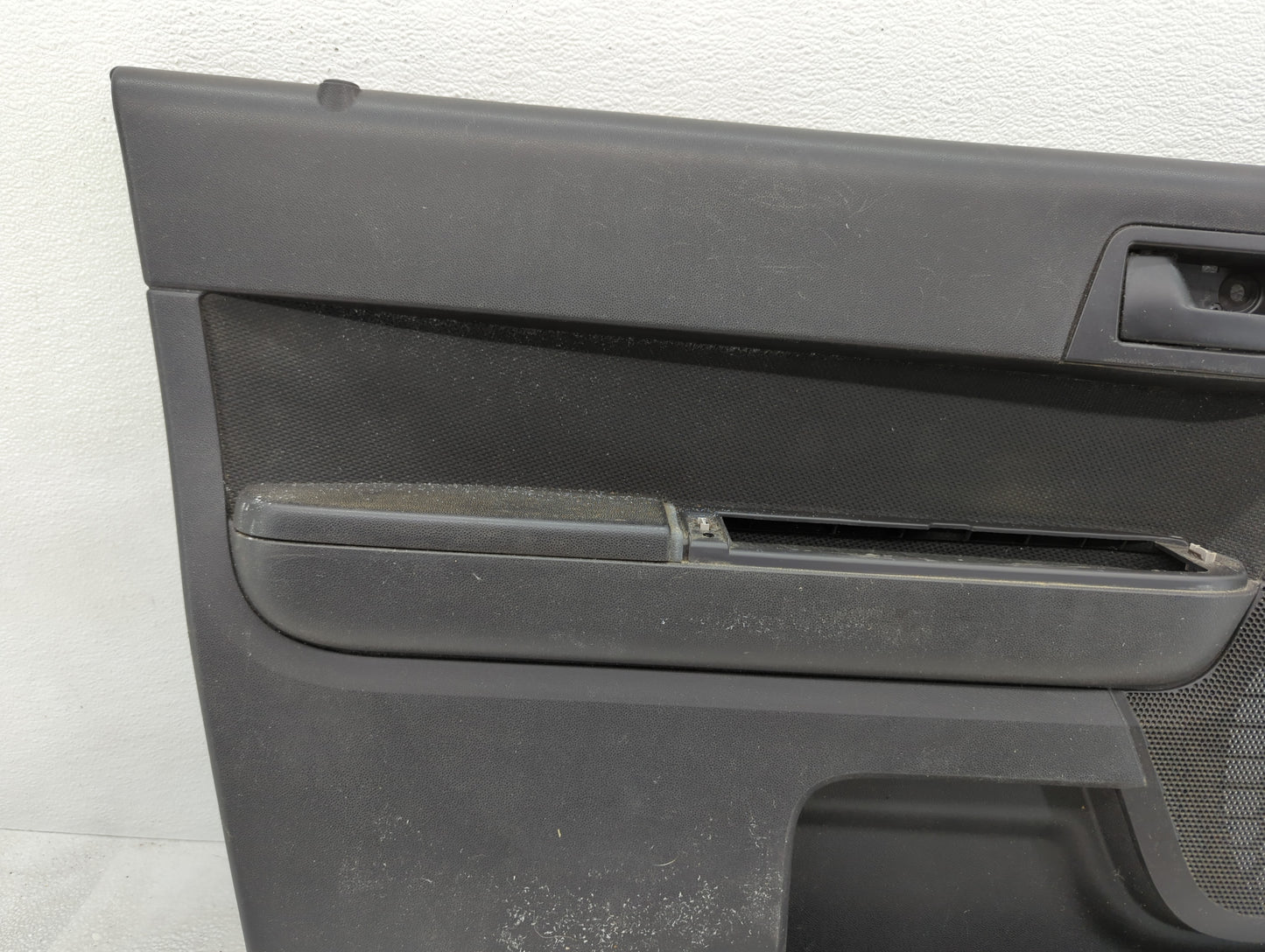 2010 Ford Escape Front Left Driver Interior Door Panel Trim - Oemusedautoparts1.com