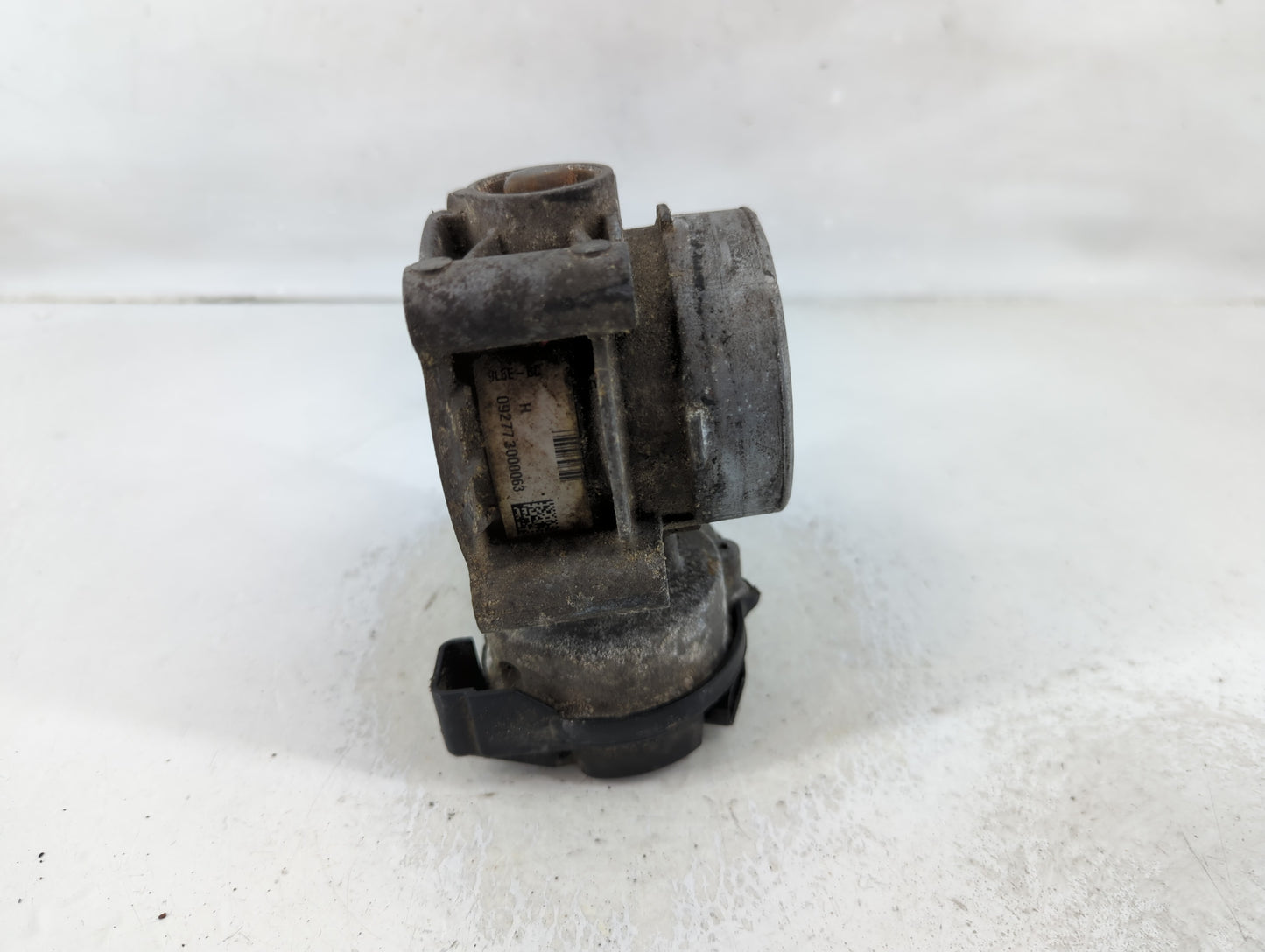 2009-2012 Ford Escape Throttle Body Fits Fits 2009 2010 2011 2012 OEM Used Auto Parts - Oemusedautoparts1.com