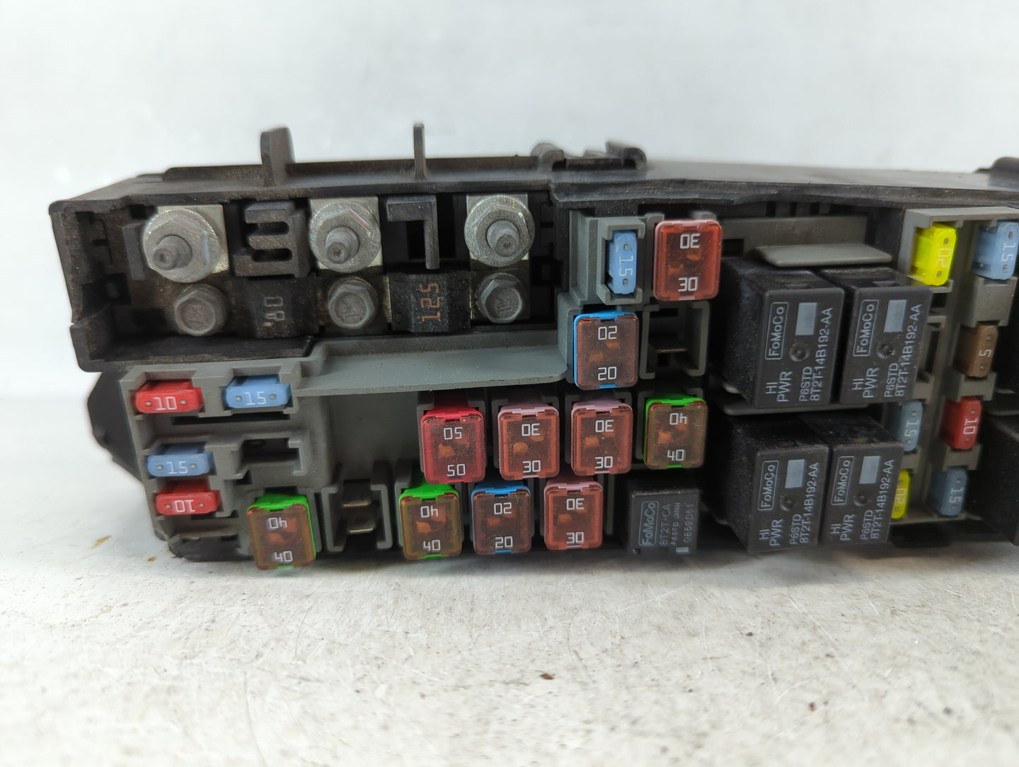 2010 Ford Escape Fusebox Fuse Box Panel Relay Module P/N:8L8T-14A003-AE Fits OEM Used Auto Parts - Oemusedautoparts1.com