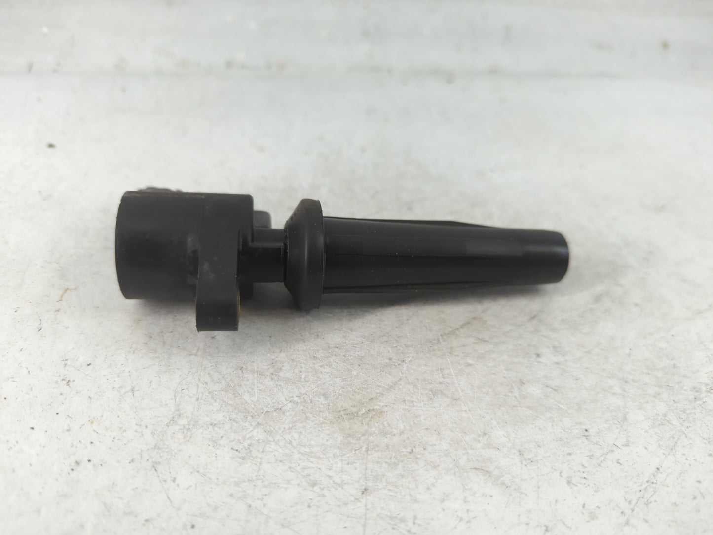 2009-2019 Ford Escape Ignition Coil Igniter Pack - Oemusedautoparts1.com