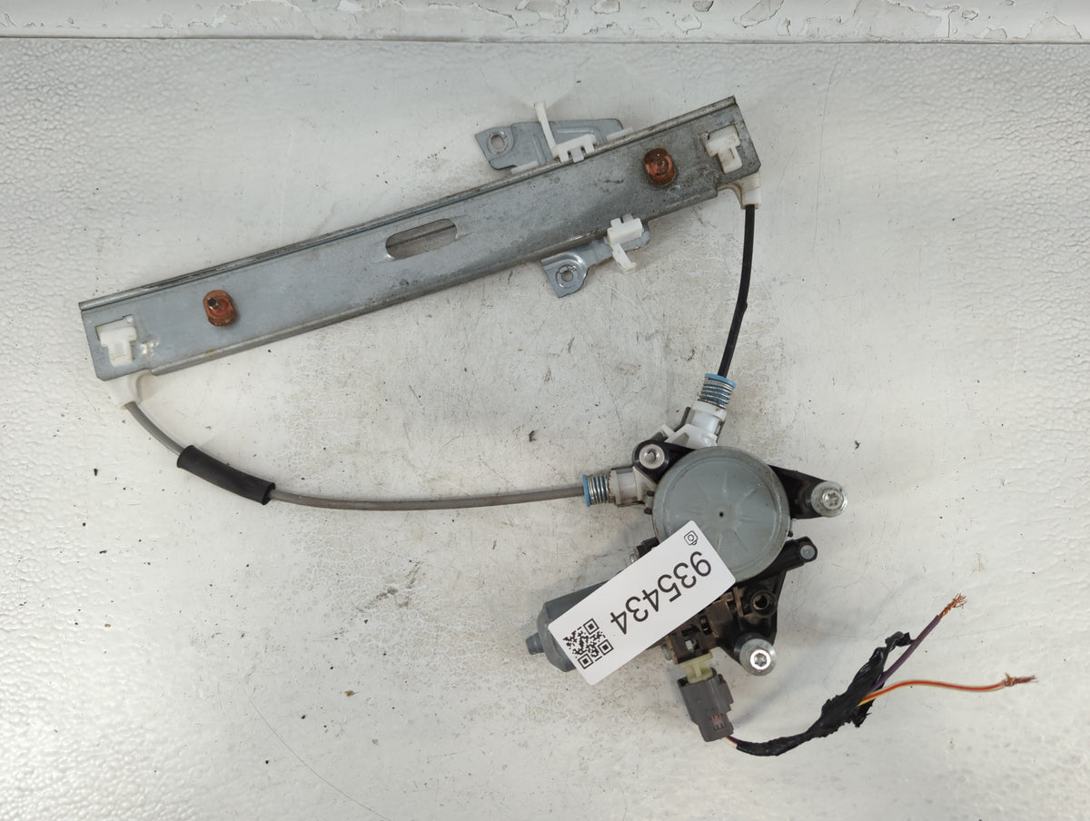 2008-2012 Ford Escape Used Window Regulator Right Passenger Rear 935434 - Oemusedautoparts1.com