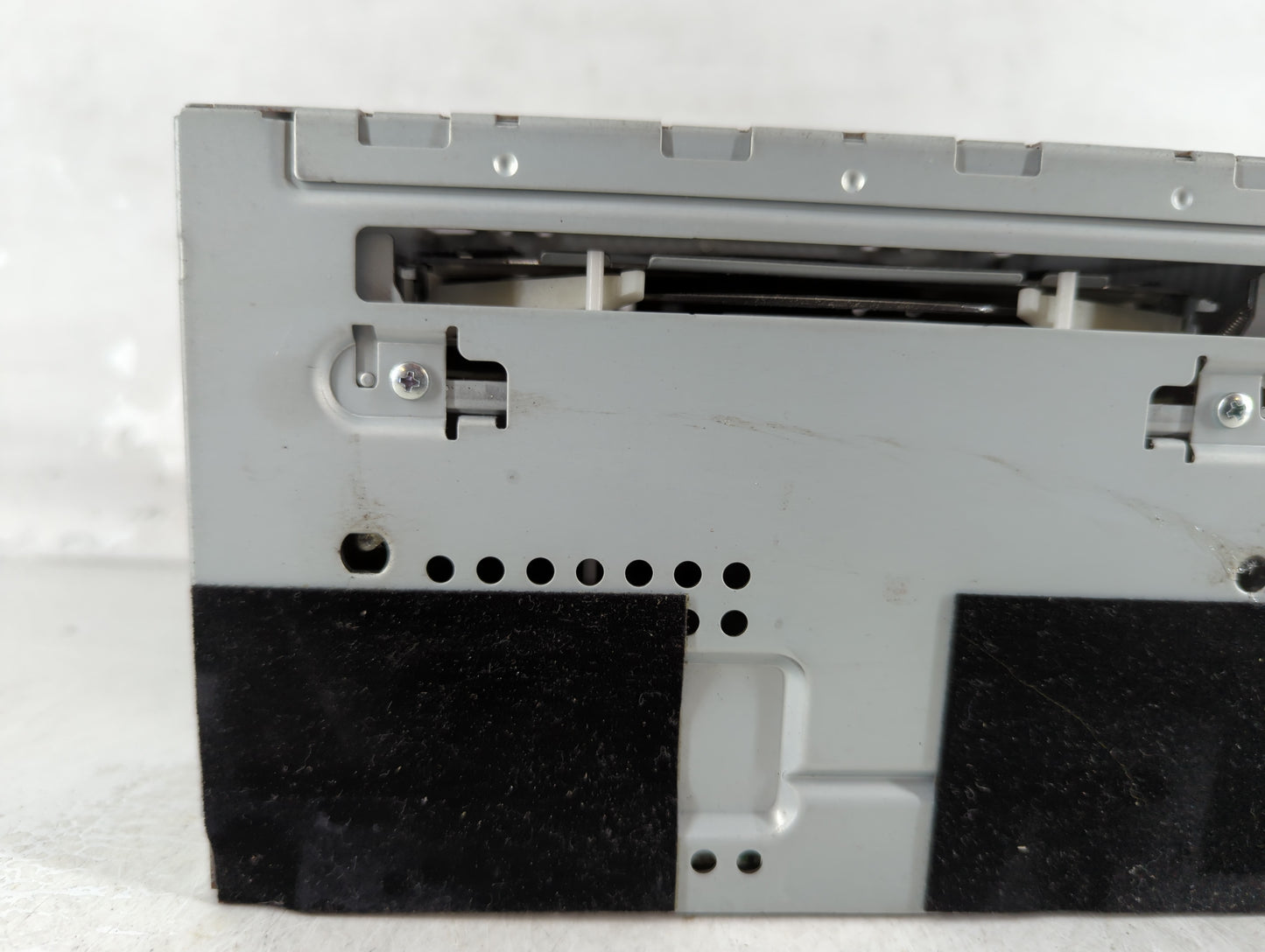 2010 Ford Escape Radio AM FM Cd Player Receiver Replacement P/N:9L8T-19C157-CC Fits OEM Used Auto Parts - Oemusedautoparts1.
