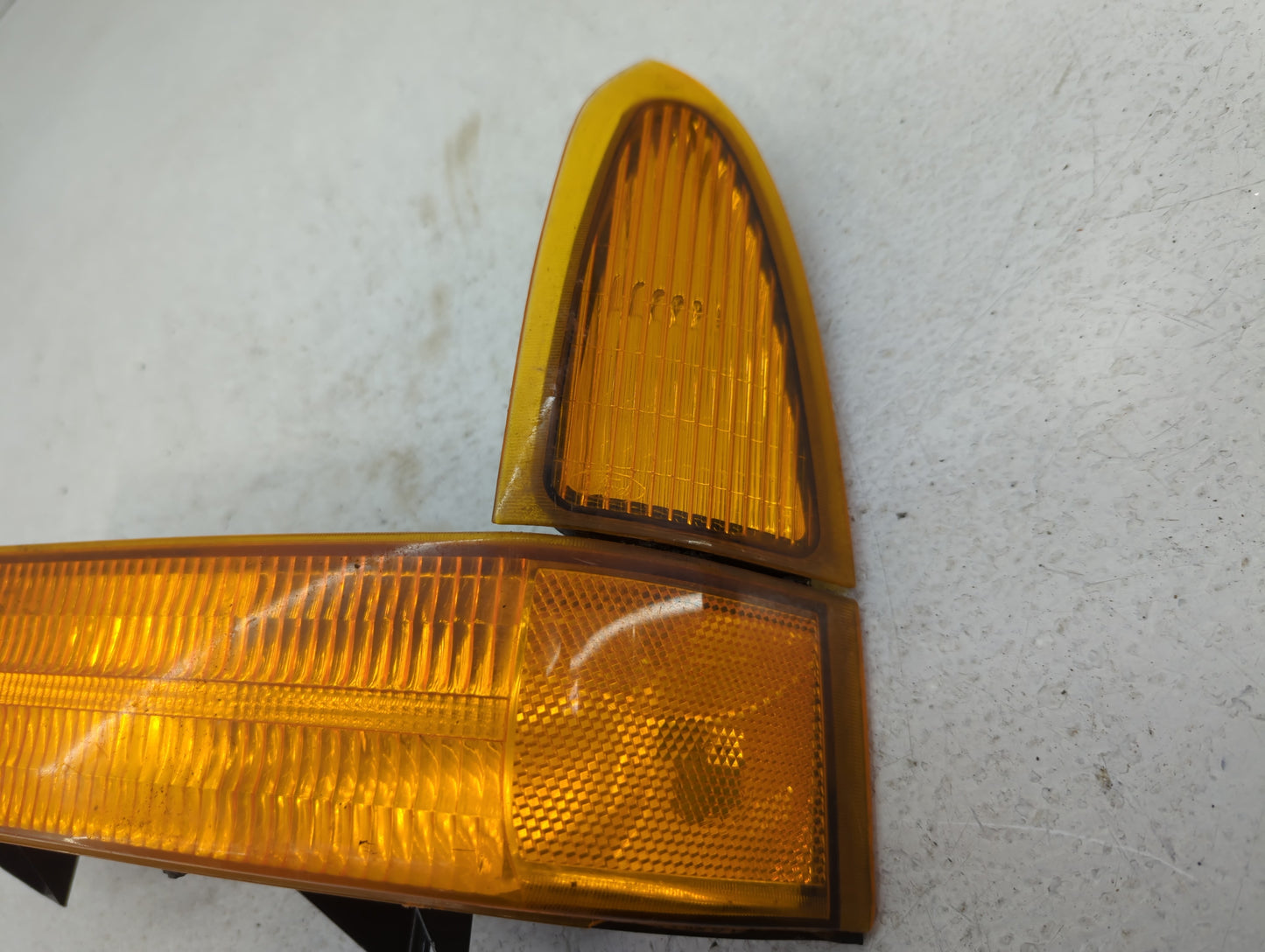 2010 Ford Excursion Driver Left Oem Front Light Lamp - Oemusedautoparts1.com