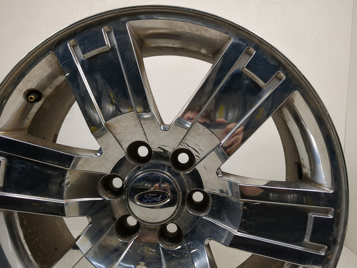 2010 Ford Expedition Oem Wheel Rim - Oemusedautoparts1.com