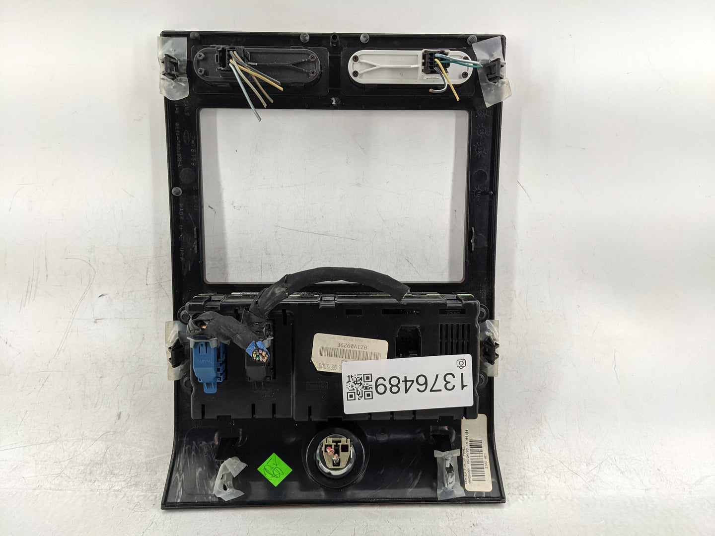2010 Ford Expedition Climate Control Module Temperature AC/Heater Replacement Fits OEM Used Auto Parts - Oemusedautoparts1.c