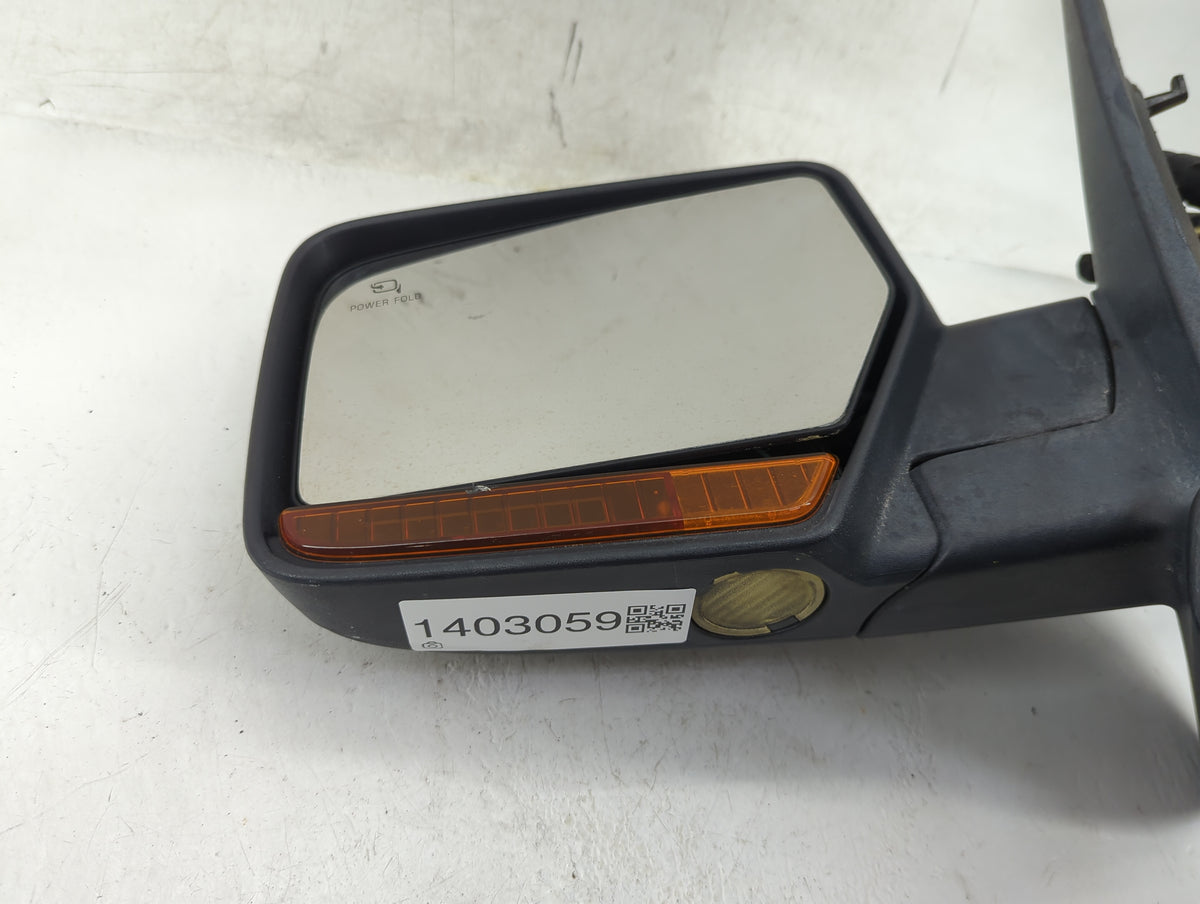 2009-2011 Ford Expedition Driver Side View Mirror - Left Door Mirror OEM Used - Oemusedautoparts1.com