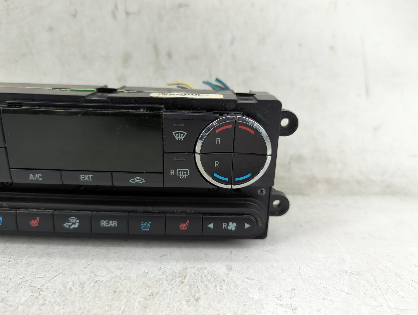 2010 Ford Expedition Climate Control Module Temperature AC/Heater Replacement P/N:18C12-DZU7A Fits OEM Used Auto Parts - Oem