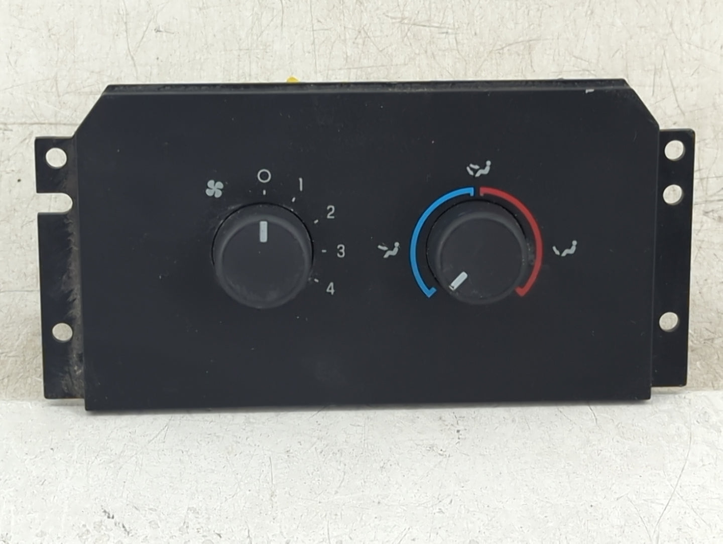 2007-2014 Ford Expedition Climate Control Module Temperature AC/Heater Replacement P/N:8L14-19980-AB VP8L1H-19980-AB Fits OE