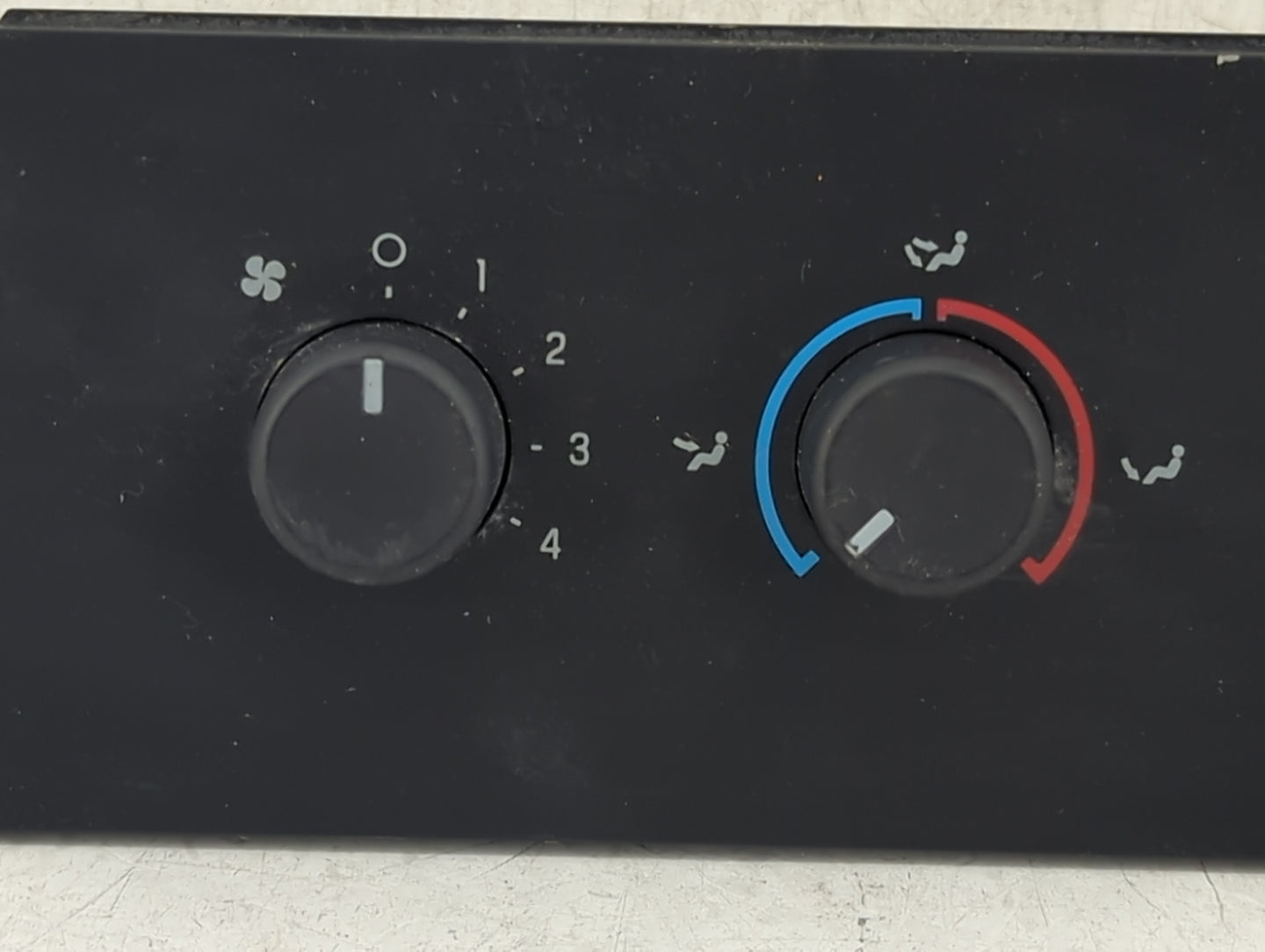 2007-2014 Ford Expedition Climate Control Module Temperature AC/Heater Replacement P/N:8L14-19980-AB VP8L1H-19980-AB Fits OE