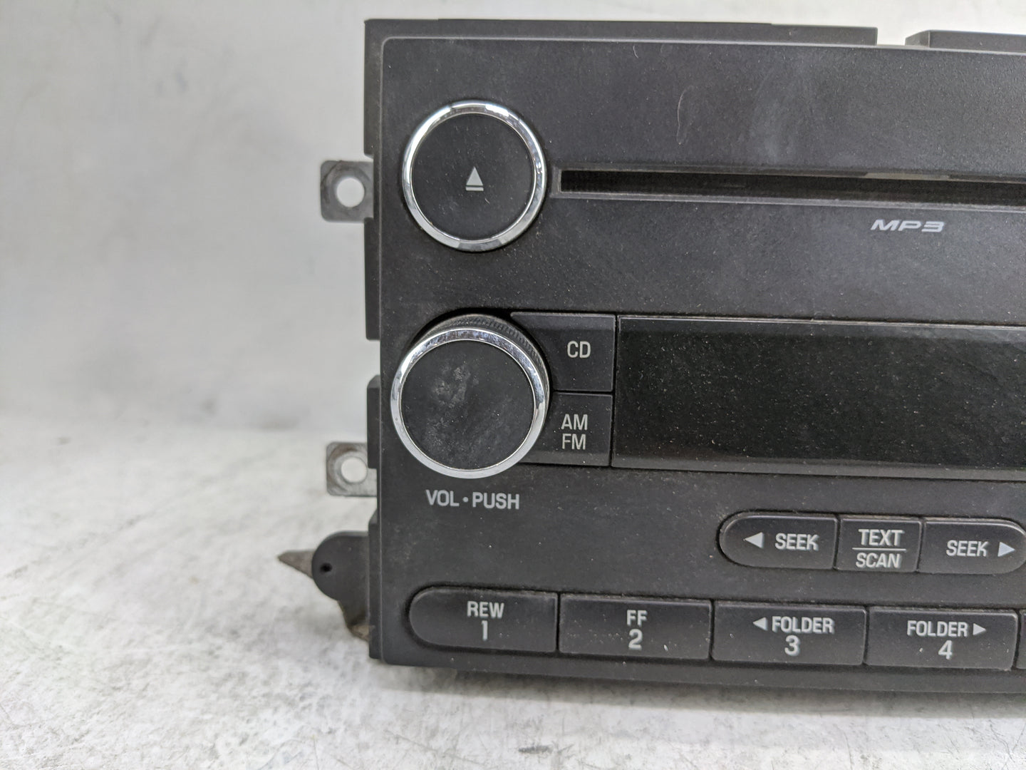 2010 Ford Expedition Radio AM FM Cd Player Receiver Replacement P/N:AL1T-18C869-CC 9XAF009917 Fits OEM Used Auto Parts - Oem
