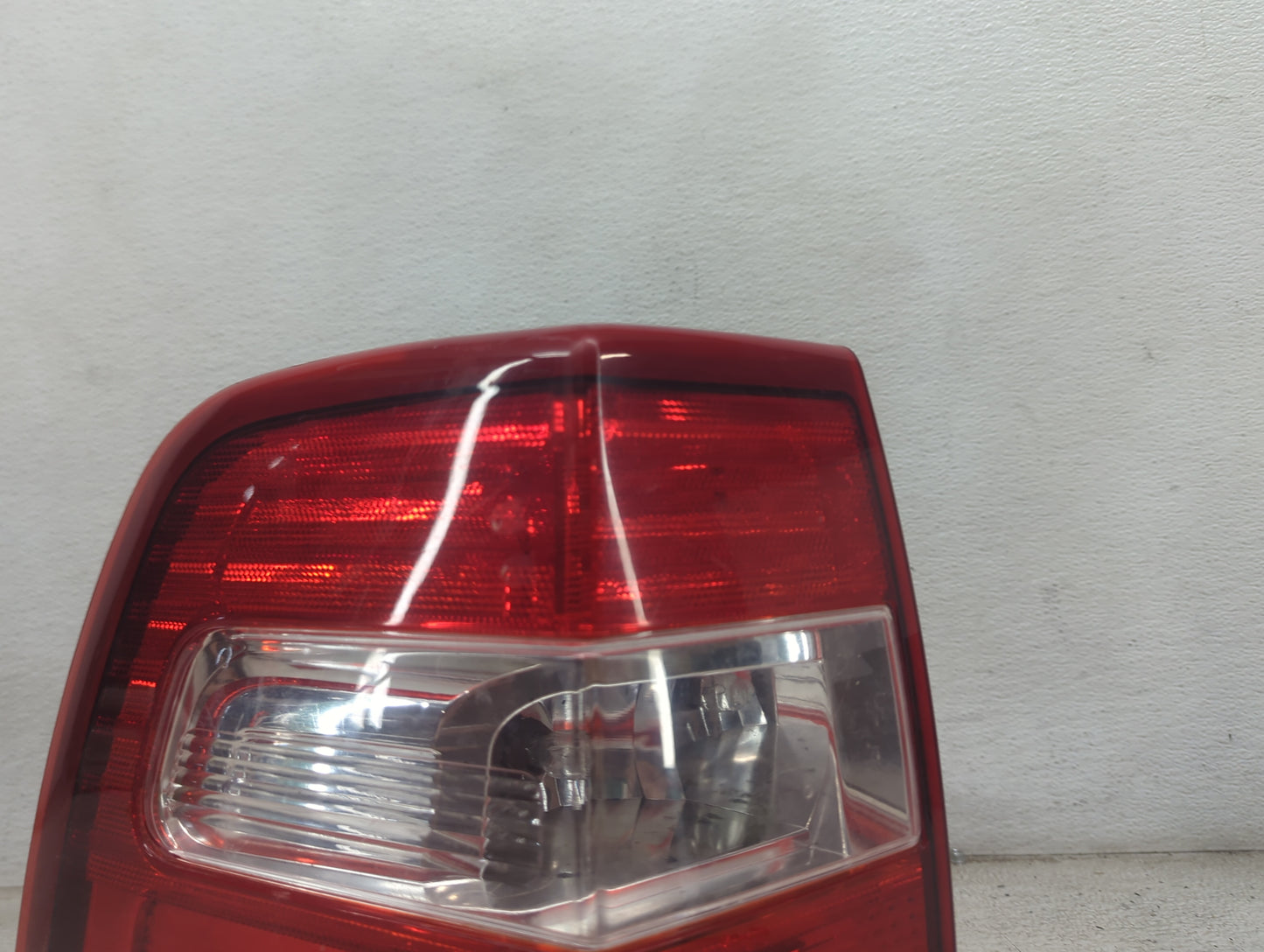 2007-2017 Ford Expedition Tail Light Assembly Driver Left OEM P/N:330-1936L-UF P377 Fits OEM Used Auto Parts - Oemusedautopa