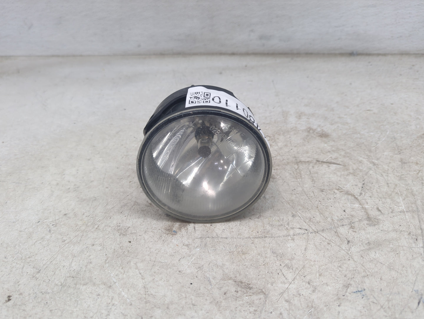 Ford Expedition Driver Left Oem Fog Light Lamp Black - Oemusedautoparts1.com